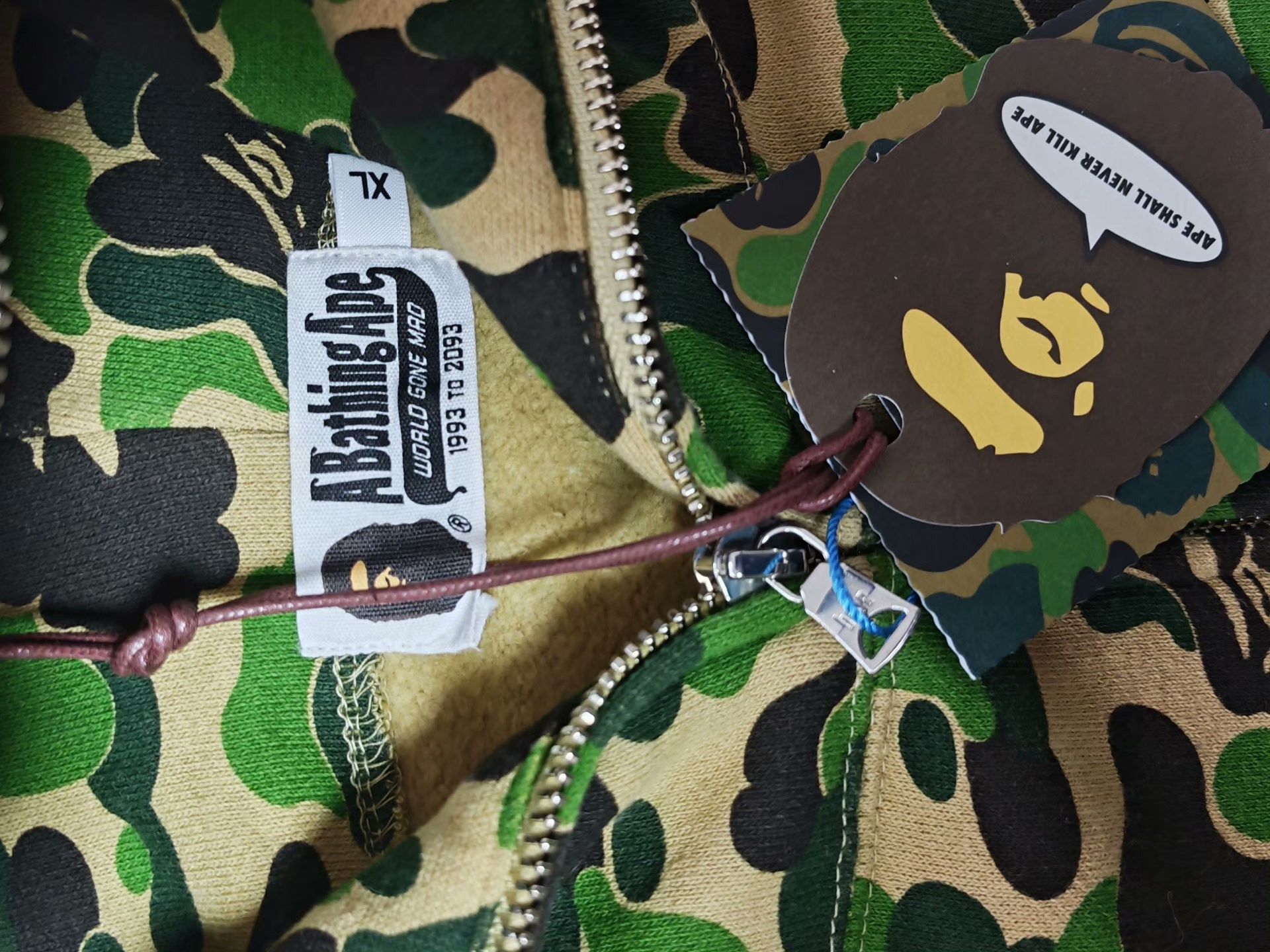 Bape Bape Green Light Jacket XL Men Size US XL / EU 56 / 4 - 3 Thumbnail