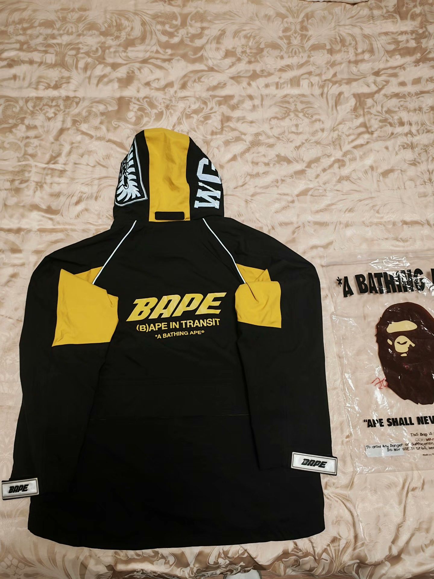 Bape Bape Multi Light Jacket S Men Size US S / EU 44-46 / 1 - 3 Thumbnail