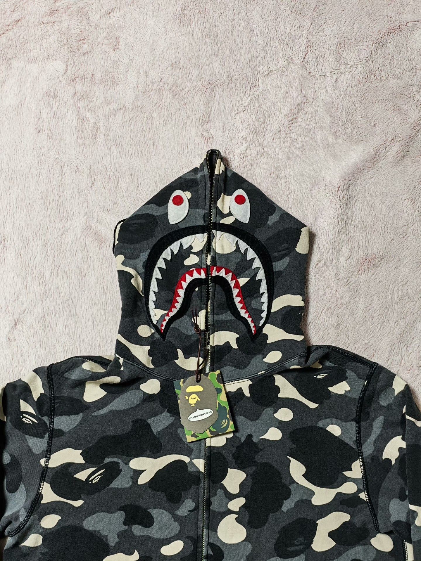 Bape Bape Pink Light Jacket XL Men Size US XL / EU 56 / 4 - 3 Thumbnail