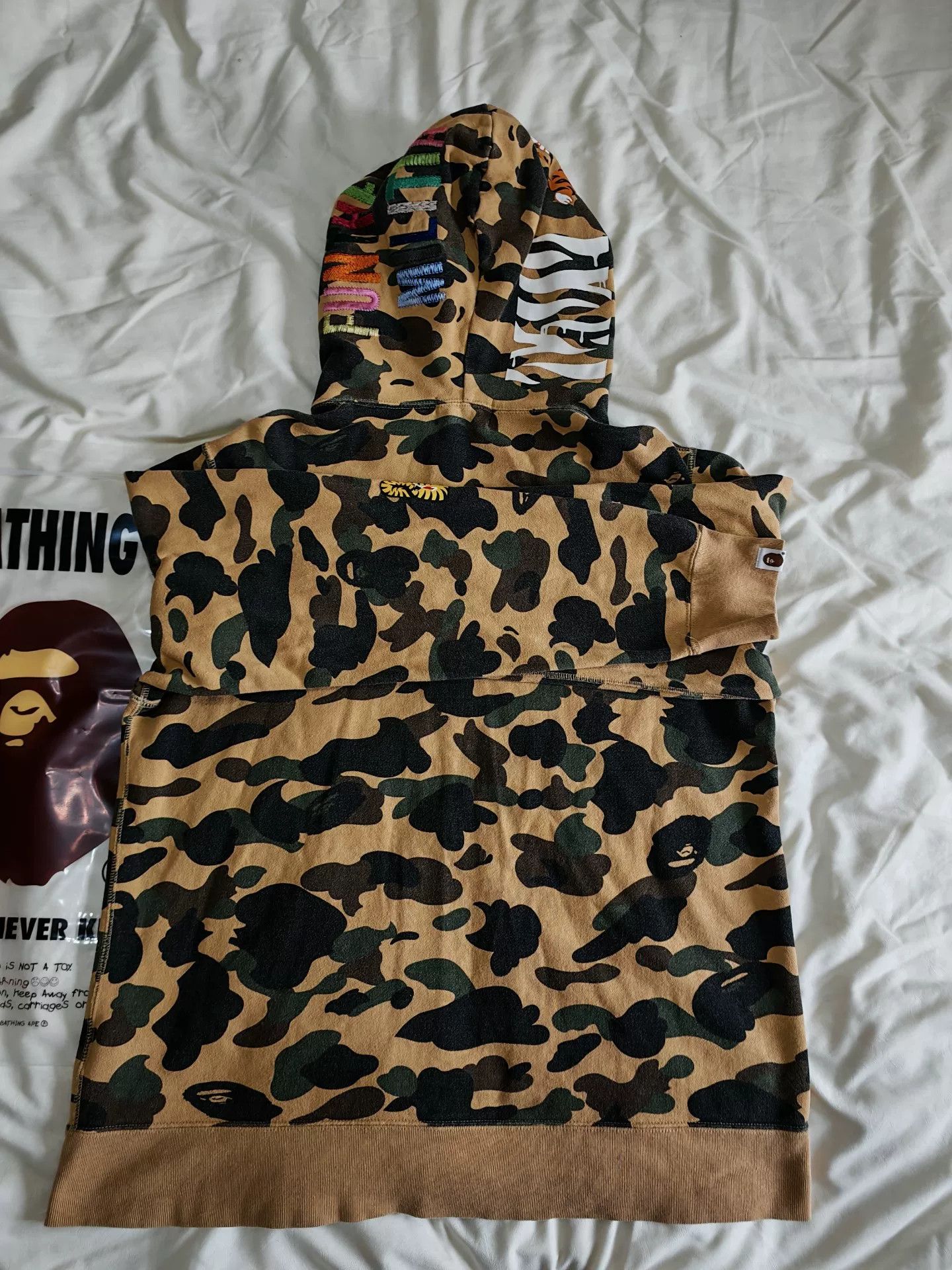 Bape Bape Yellow Light Jacket XL Men Size US XL / EU 56 / 4 - 2 Thumbnail