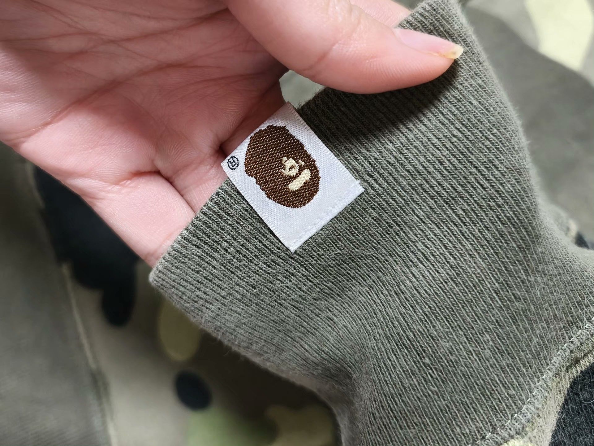 Bape Bape Green Hoodie L Men Size US L / EU 52-54 / 3 - 3 Thumbnail