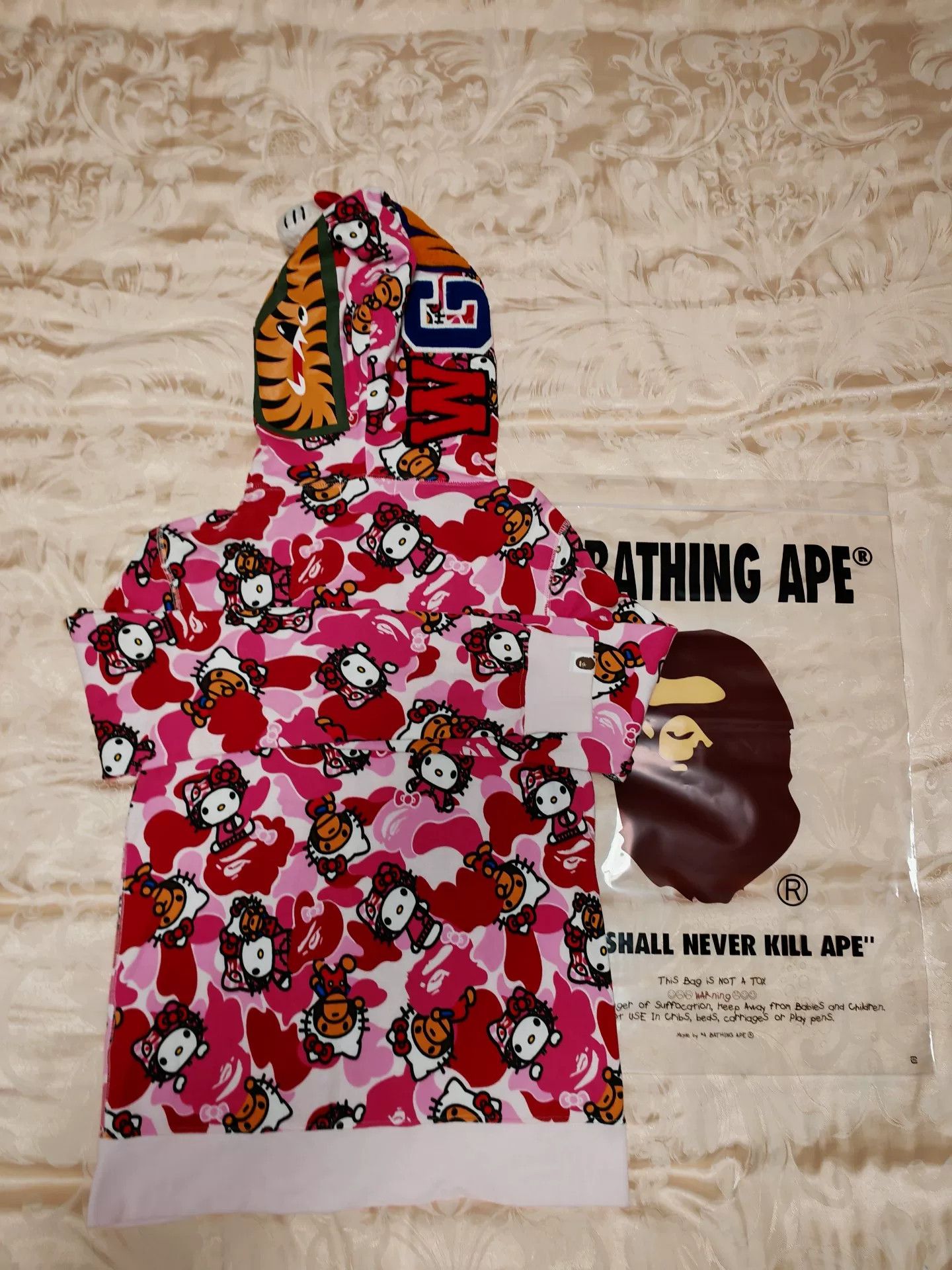Bape Bape Hoodie S Men Size US S / EU 44-46 / 1 - 2 Thumbnail