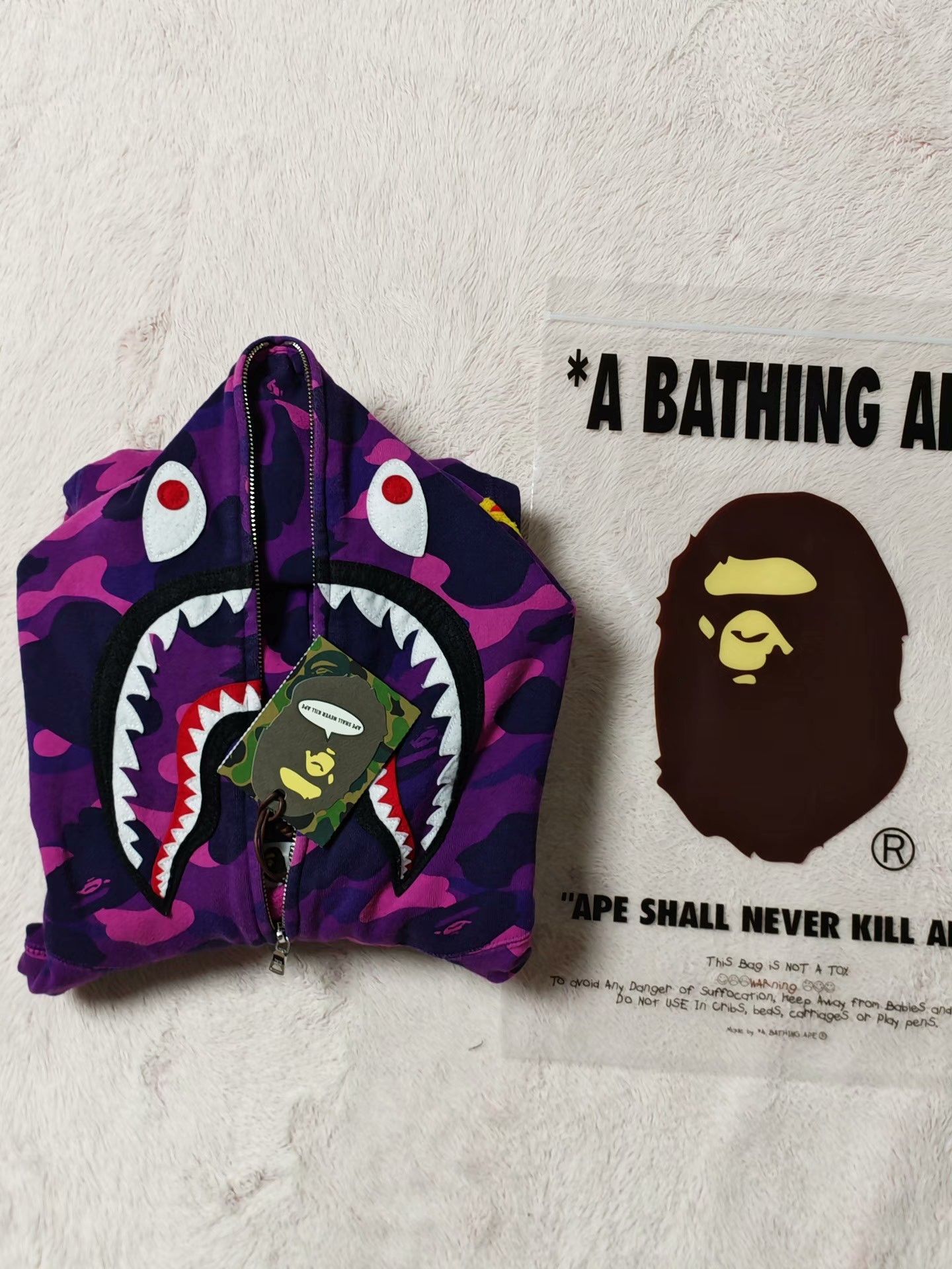 Bape Bape Light Jacket L Men Size US L / EU 52-54 / 3 - 4 Thumbnail
