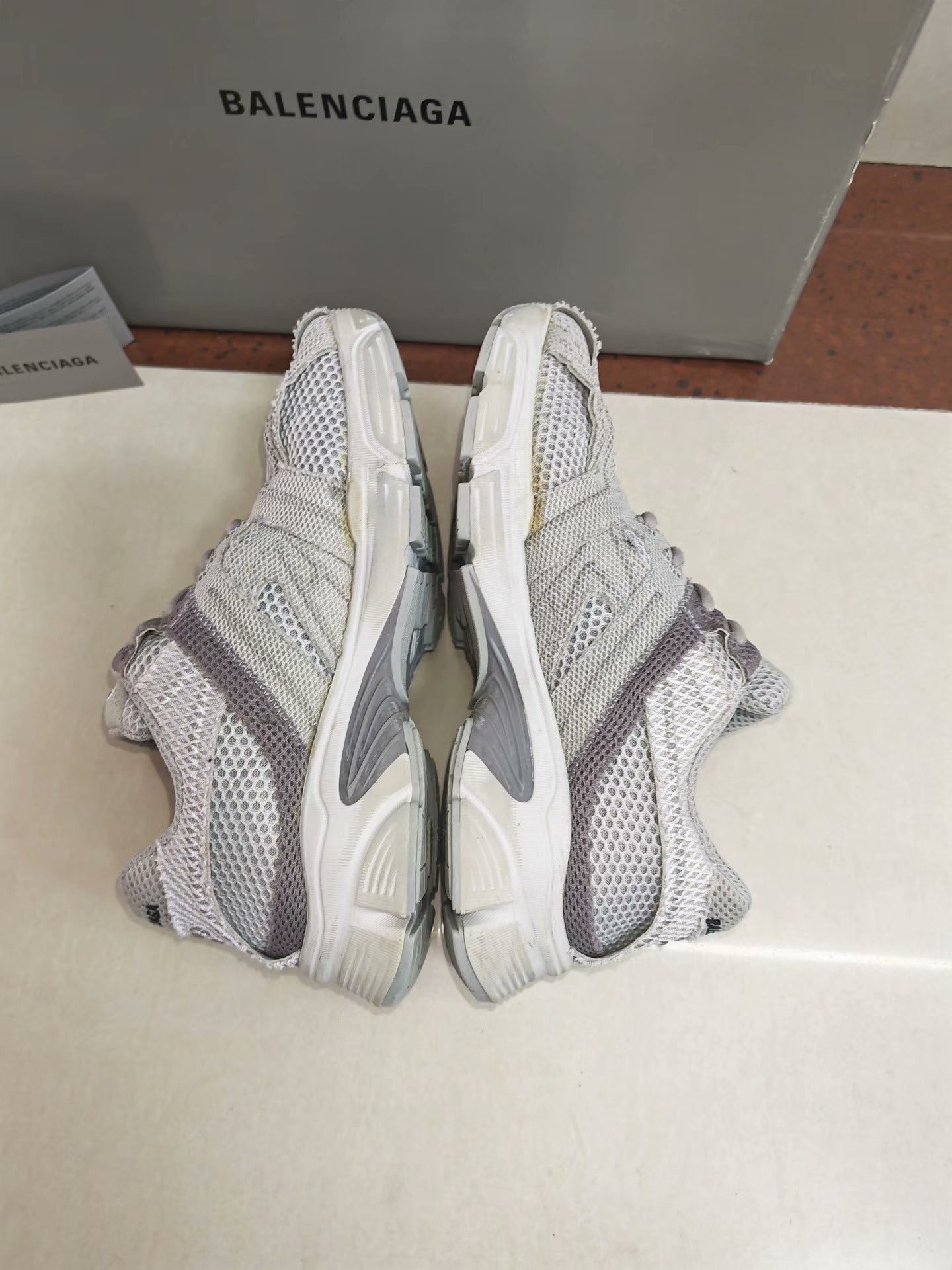 Balenciaga Balenciaga Gray Lowtop Sneakers 40 Men Size US 7.5 / EU 40-41 - 7 Thumbnail