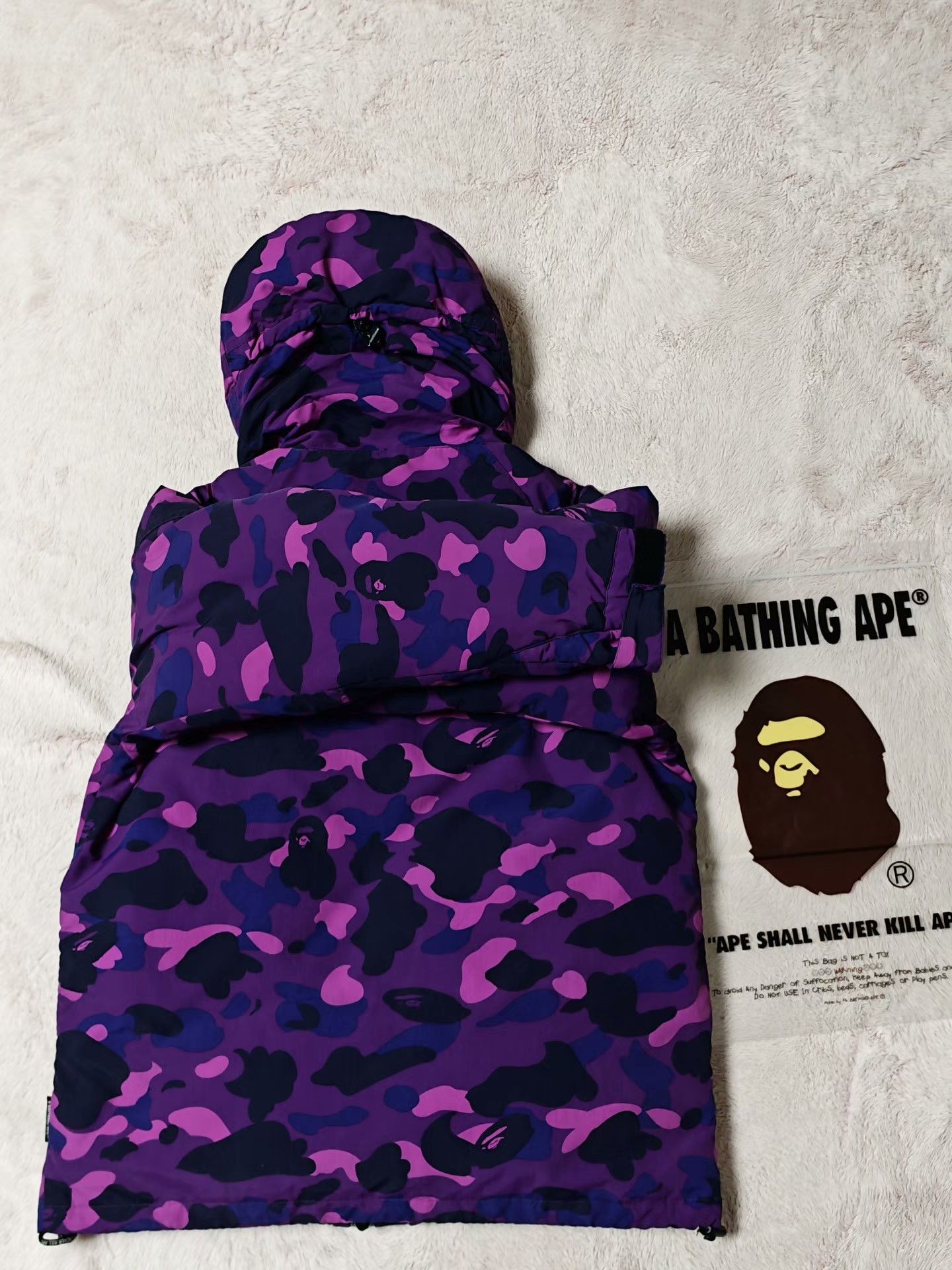 Bape Bape White Heavy Coat L Men Size US L / EU 52-54 / 3 - 2 Thumbnail