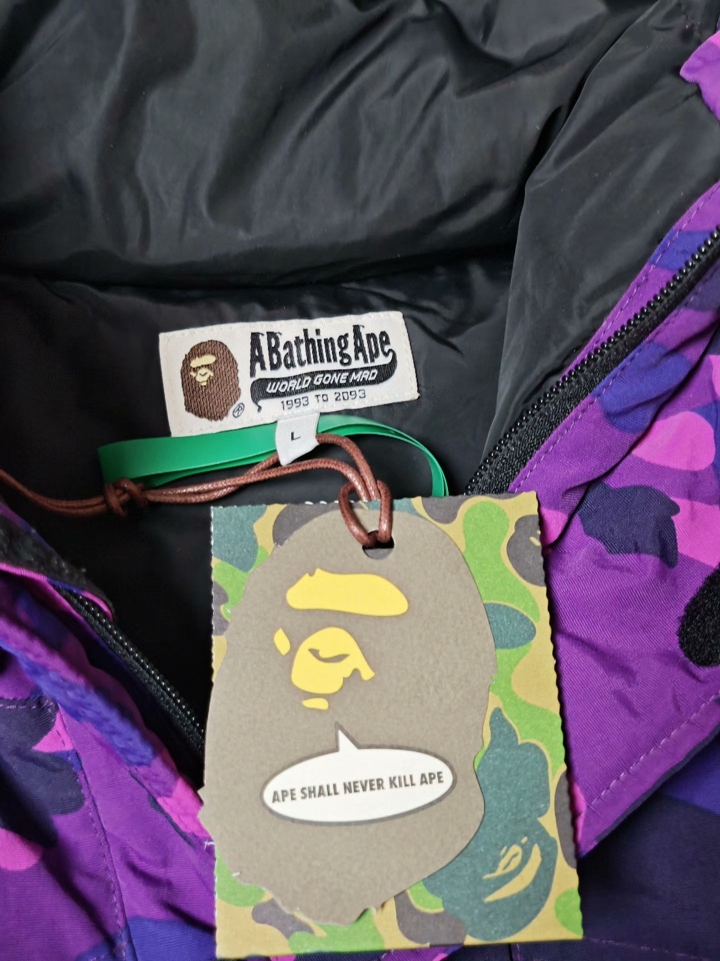 Bape Bape White Heavy Coat L Men Size US L / EU 52-54 / 3 - 5 Thumbnail