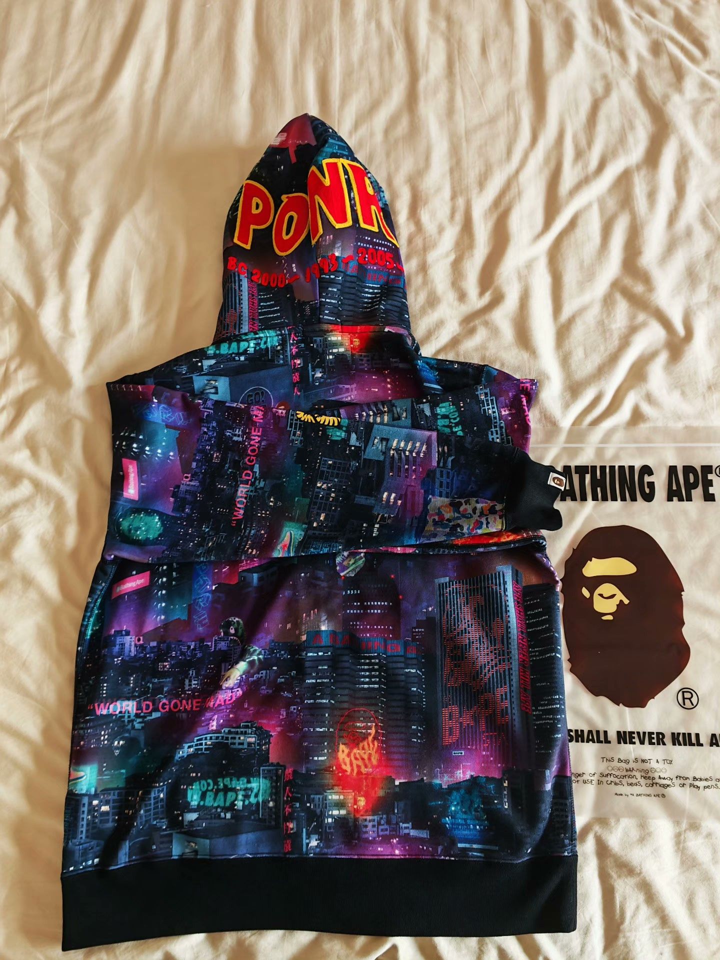 Bape Bape Light Jacket XL Men Size US XL / EU 56 / 4 - 2 Thumbnail