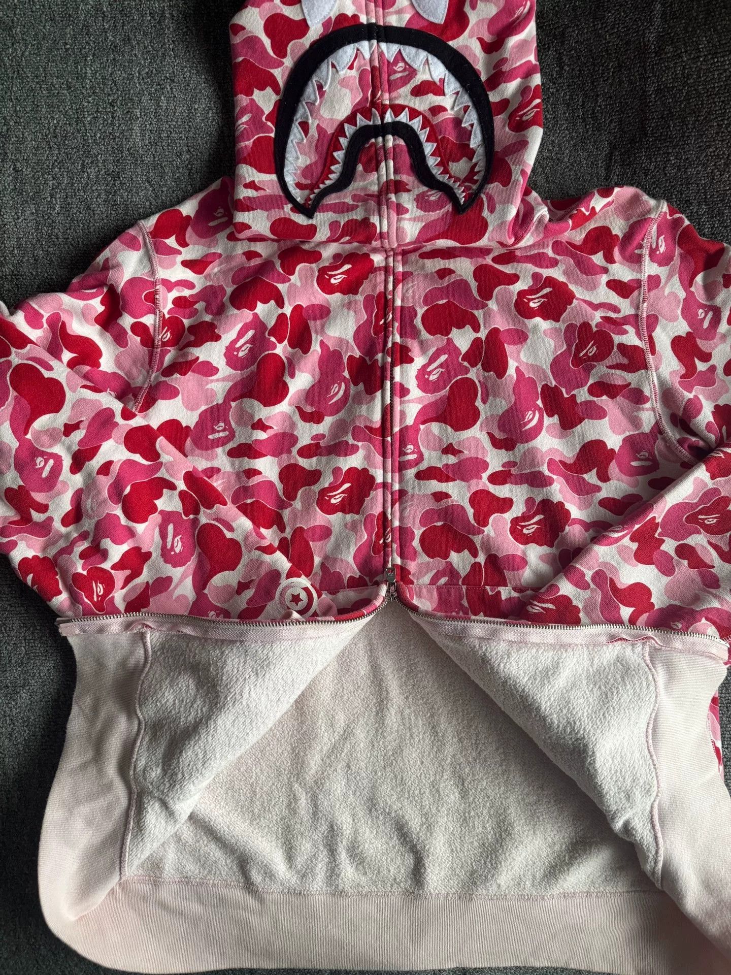 Bape Bape Shark Camo Black Light Jacket XL Men Size US XL / EU 56 / 4 - 6 Thumbnail