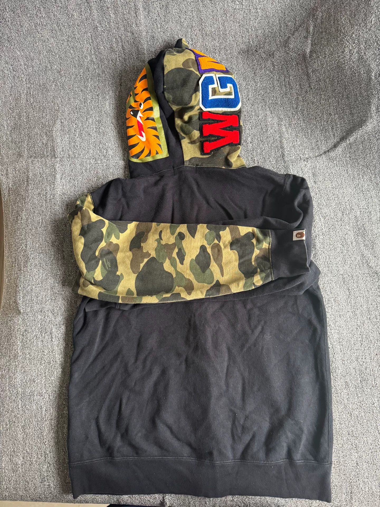 Bape Bape Shark Black Light Jacket L Men Size US L / EU 52-54 / 3 - 2 Thumbnail