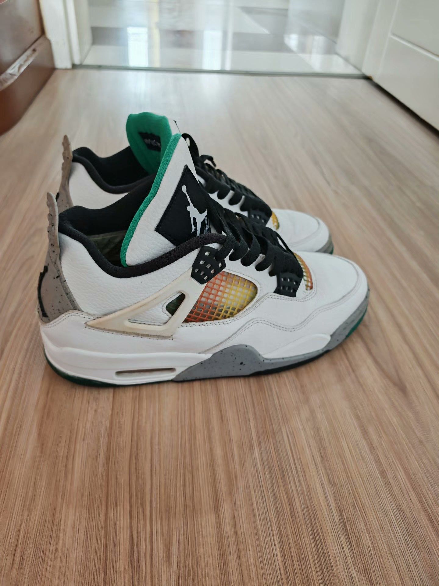 Nike Nike Retro Green Lowtop Sneakers 42 Women Size US 12 / IT 42 - 3 Thumbnail