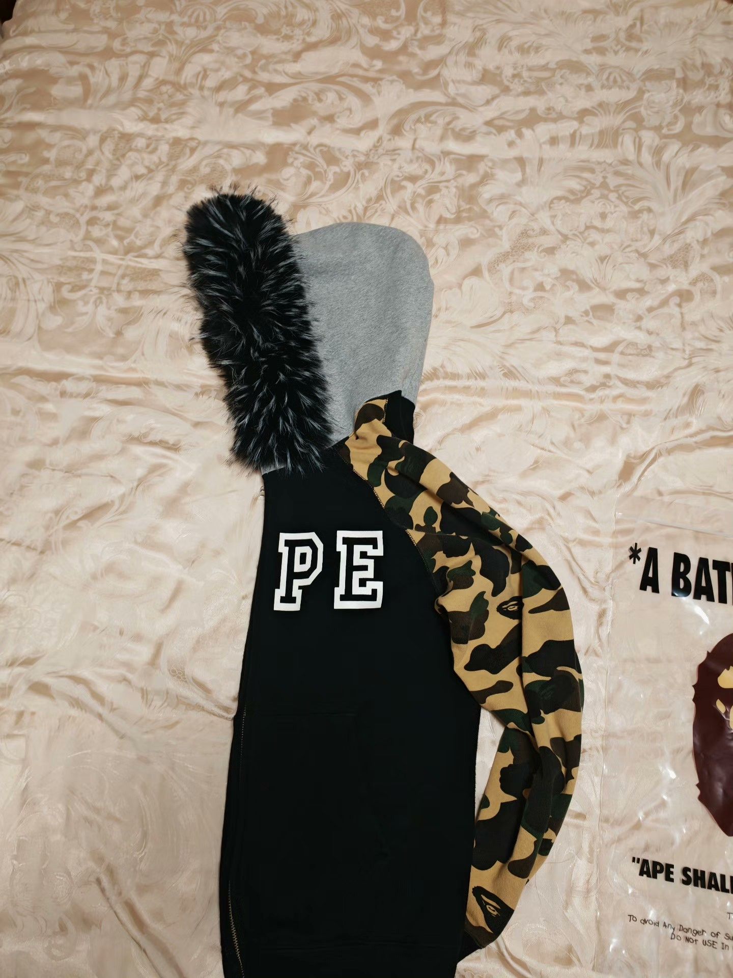 Bape Bape Multi Light Jacket L Men Size US L / EU 52-54 / 3 - 4 Thumbnail