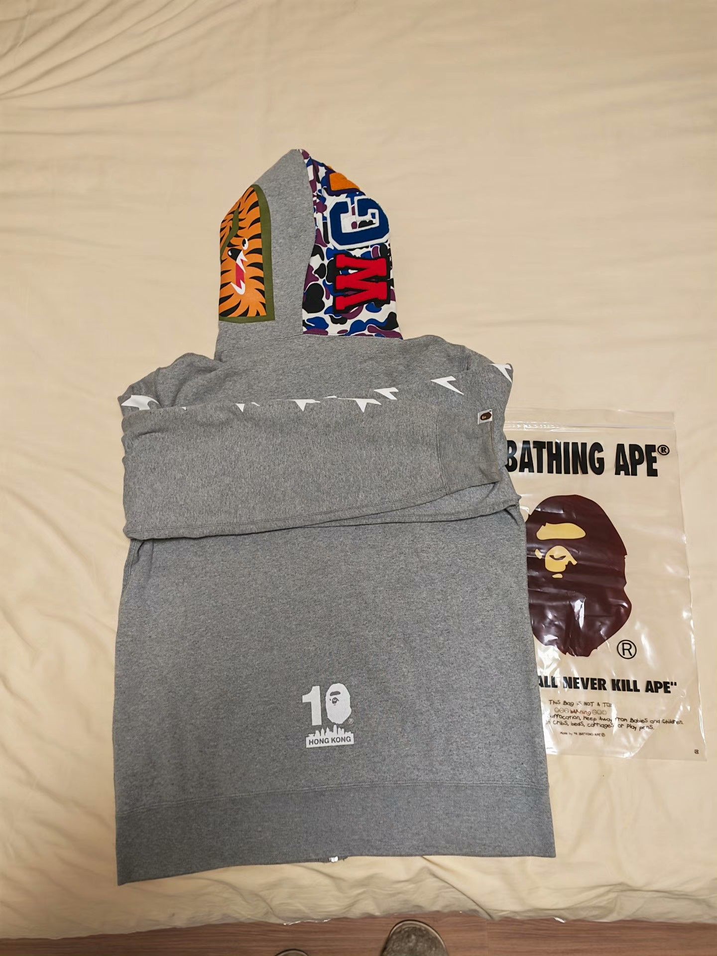 Bape Bape Hoodie XL Men Size US XL / EU 56 / 4 - 3 Thumbnail