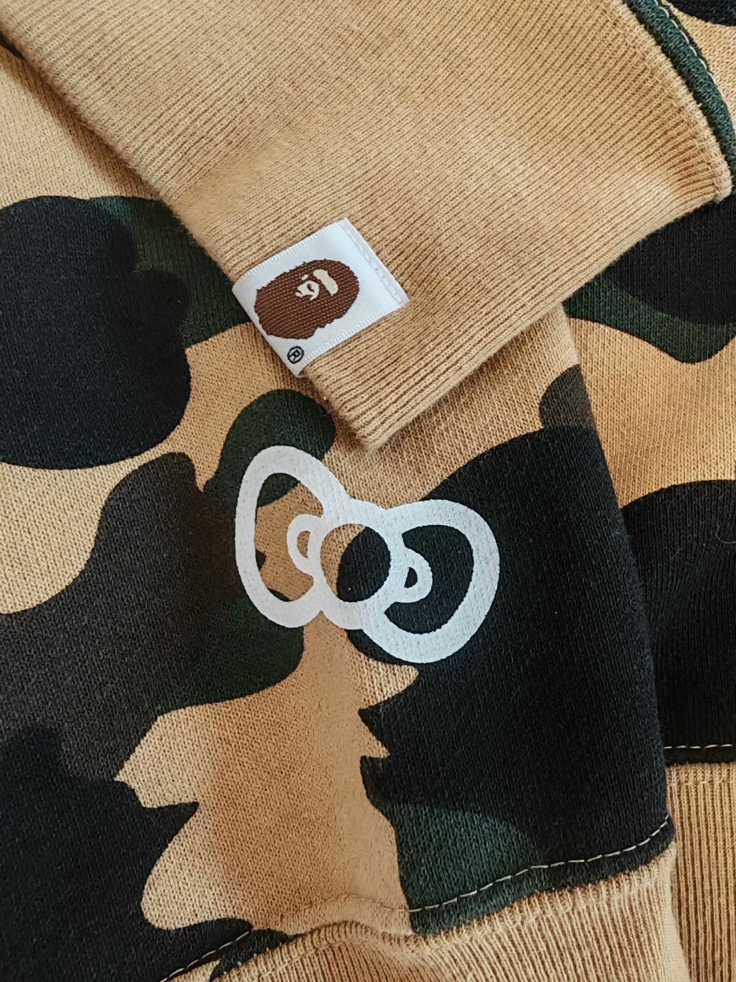 Bape Bape Collab Camo Yellow Hoodie M Men Size US M / EU 48-50 / 2 - 5 Thumbnail
