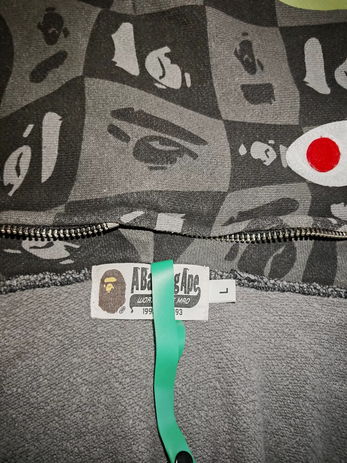 Bape Bape Black Hoodie L Men Size US L / EU 52-54 / 3 - 6 Thumbnail