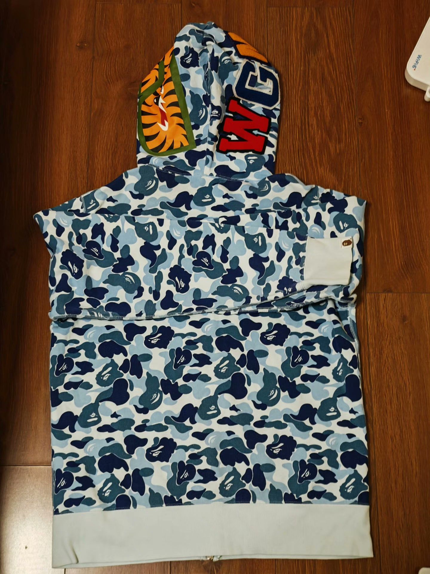 Bape Bape Shark Black Hoodie L Men Size US L / EU 52-54 / 3 - 2 Thumbnail