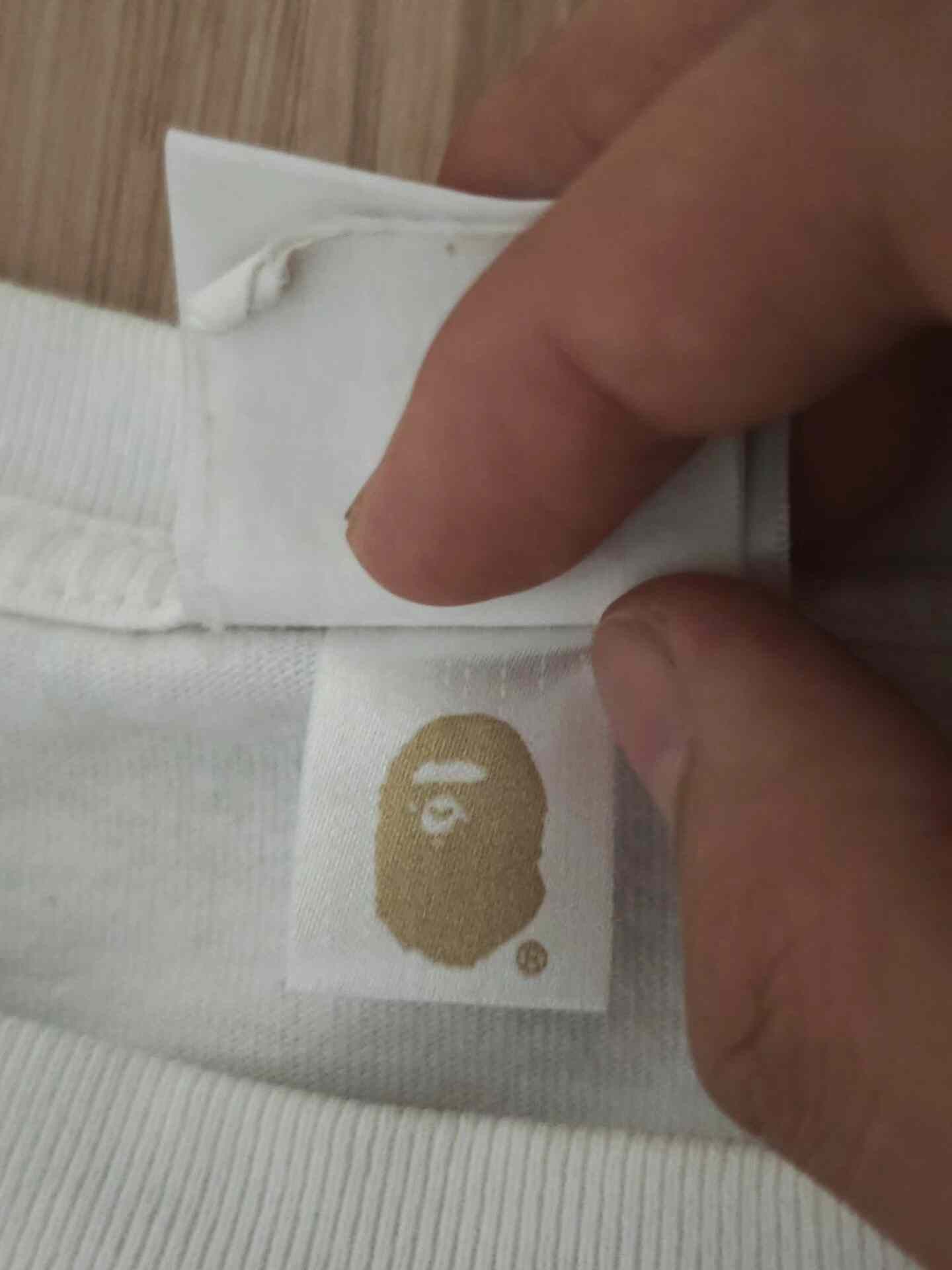 Bape Bape Camo Ape Head Red T-Shirt M Men Size US M / EU 48-50 / 2 - 5 Thumbnail