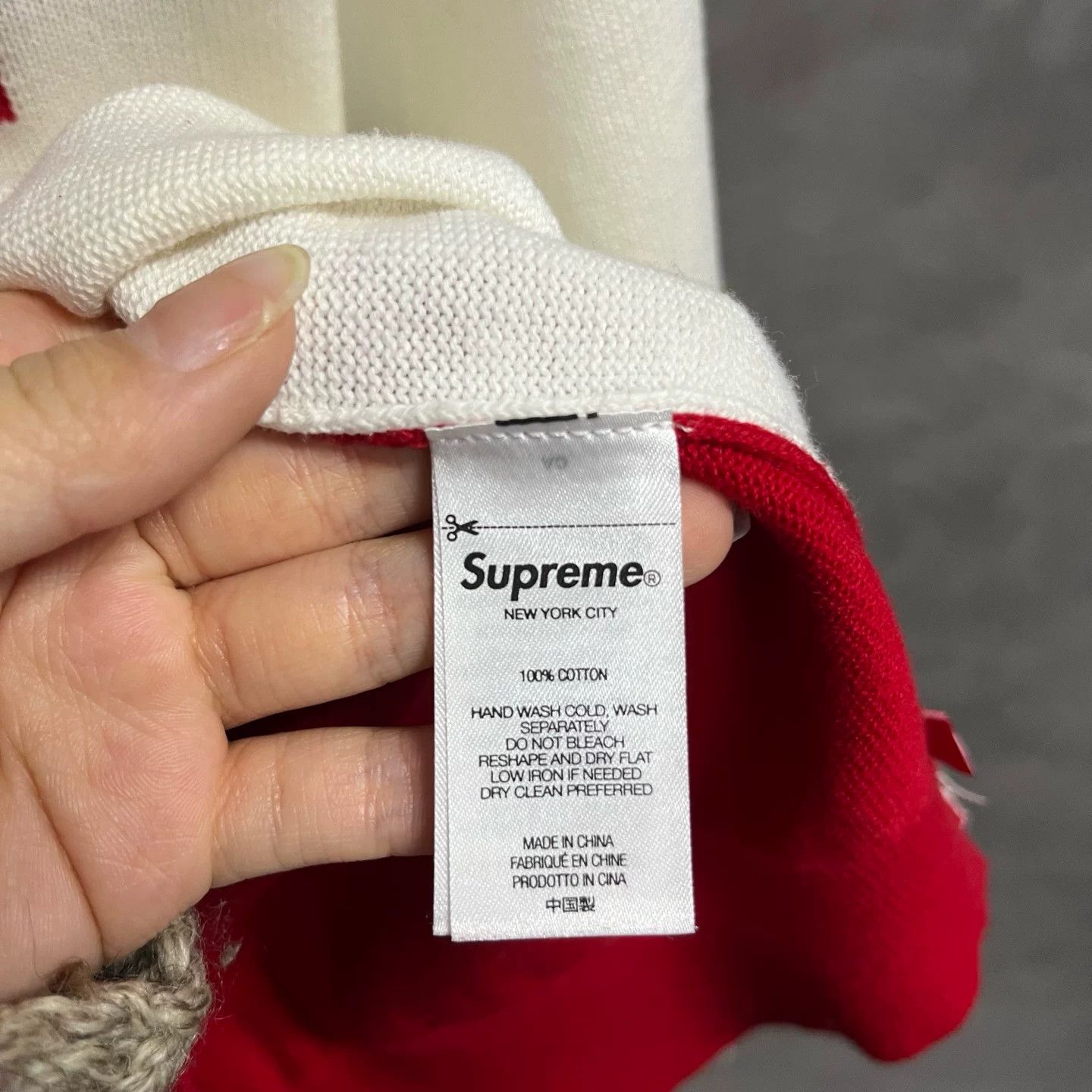 Supreme Supreme Hoodie L Men Size US L / EU 52-54 / 3 - 4 Thumbnail