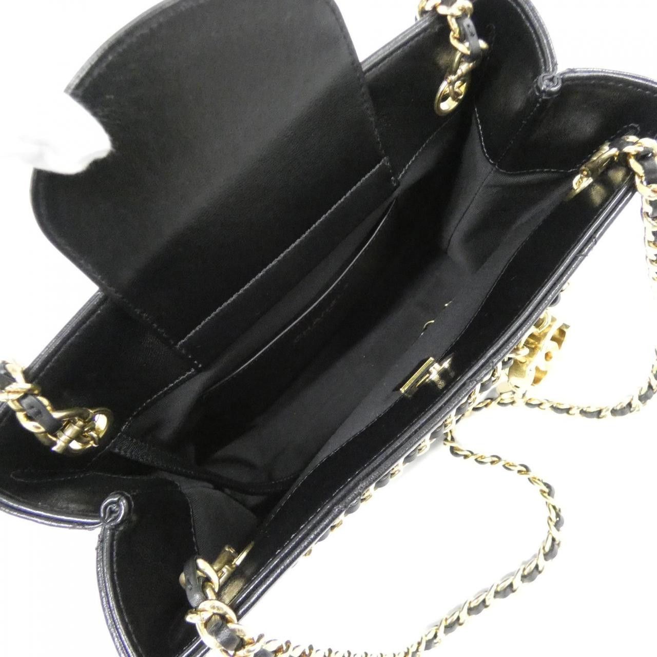 Chanel Chanel Chanel Lambskin Shoulder Bag Leather Shoulder Bag AS5724 DUTY FREE for USA Size ONE SIZE - 9 Thumbnail