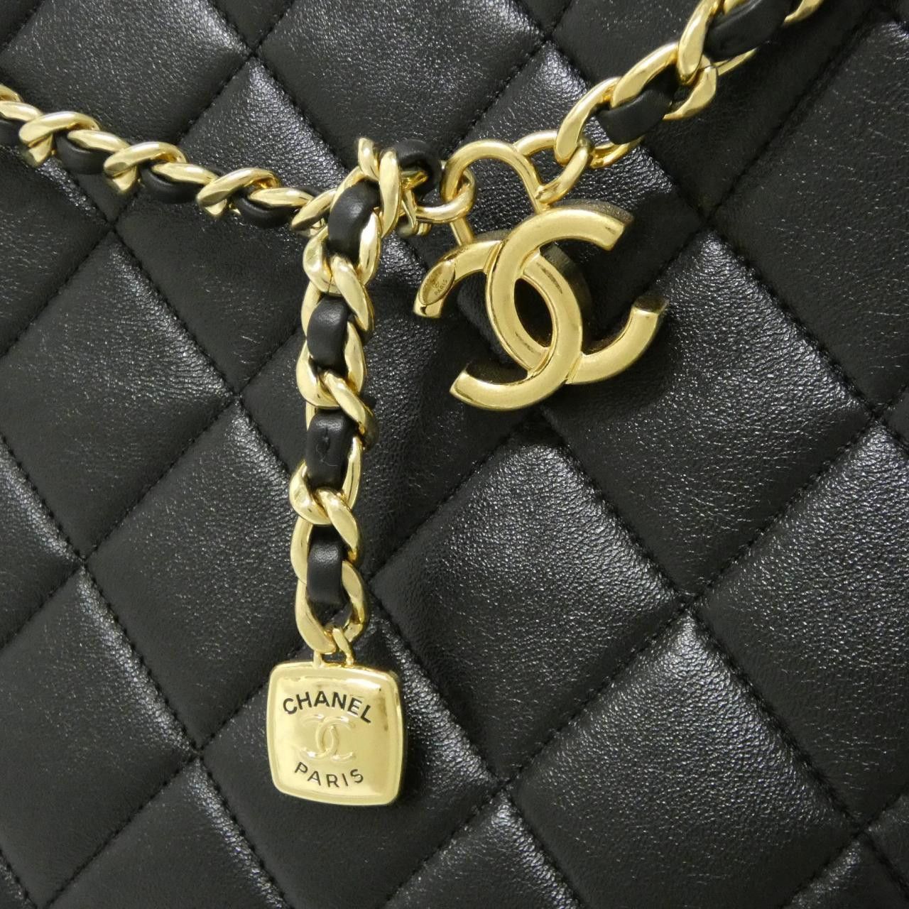 Chanel Chanel Chanel Lambskin Shoulder Bag Leather Shoulder Bag AS5743 DUTY FREE for USA Size ONE SIZE - 4 Thumbnail