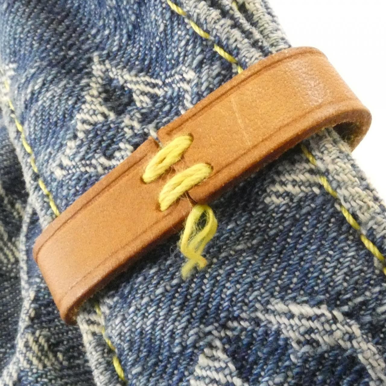 Louis Vuitton Louis Vuitton Louis Vuitton Monogram Denim bum bag Textile Shoulder Bag M95347 DUTY FREE for USA Size ONE SIZE - 7 Thumbnail