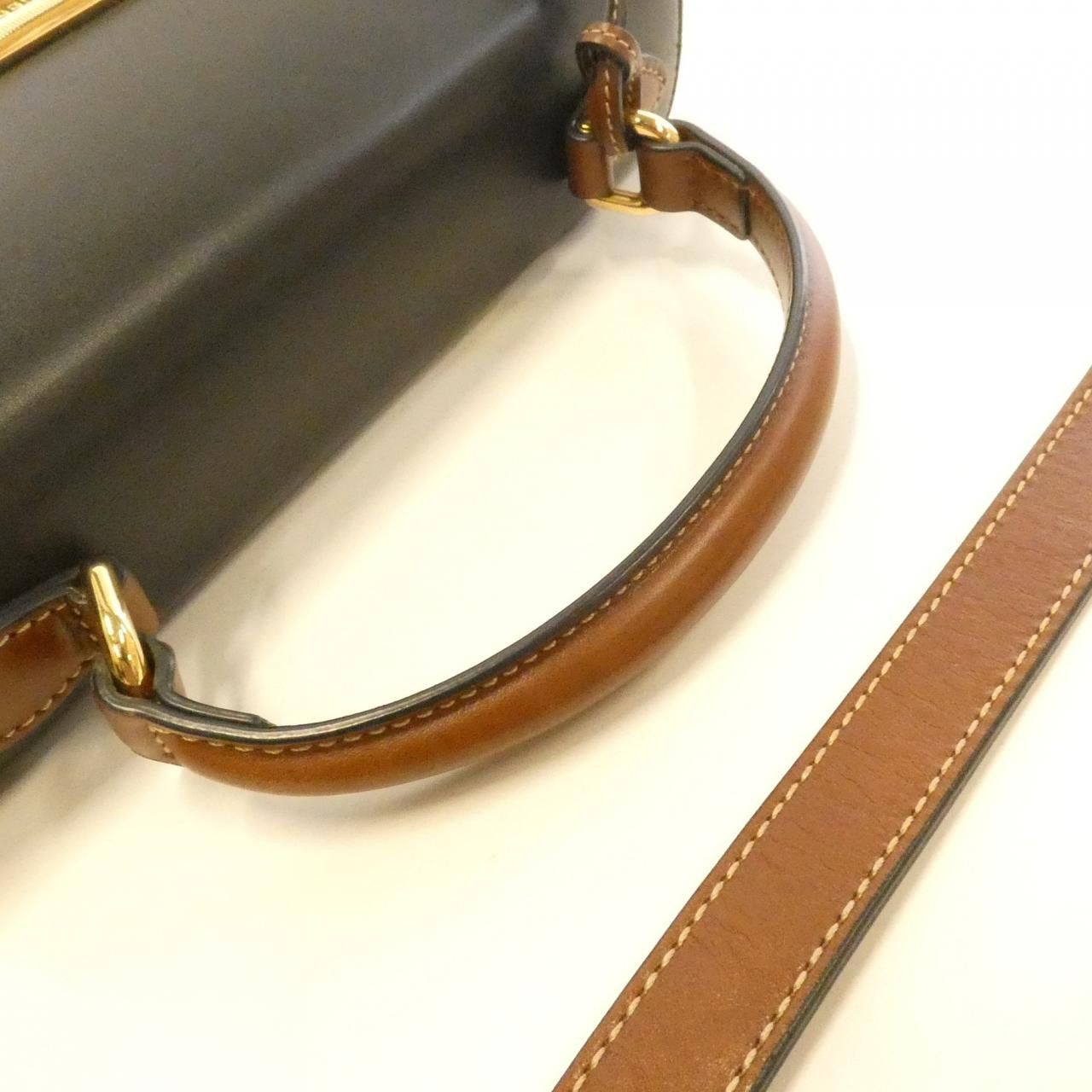 Gucci Gucci Gucci Padlock GG Supreme shoulder bag Textile Shoulder Bag 453188KLQJG DUTY FREE for USA Size ONE SIZE - 5 Thumbnail