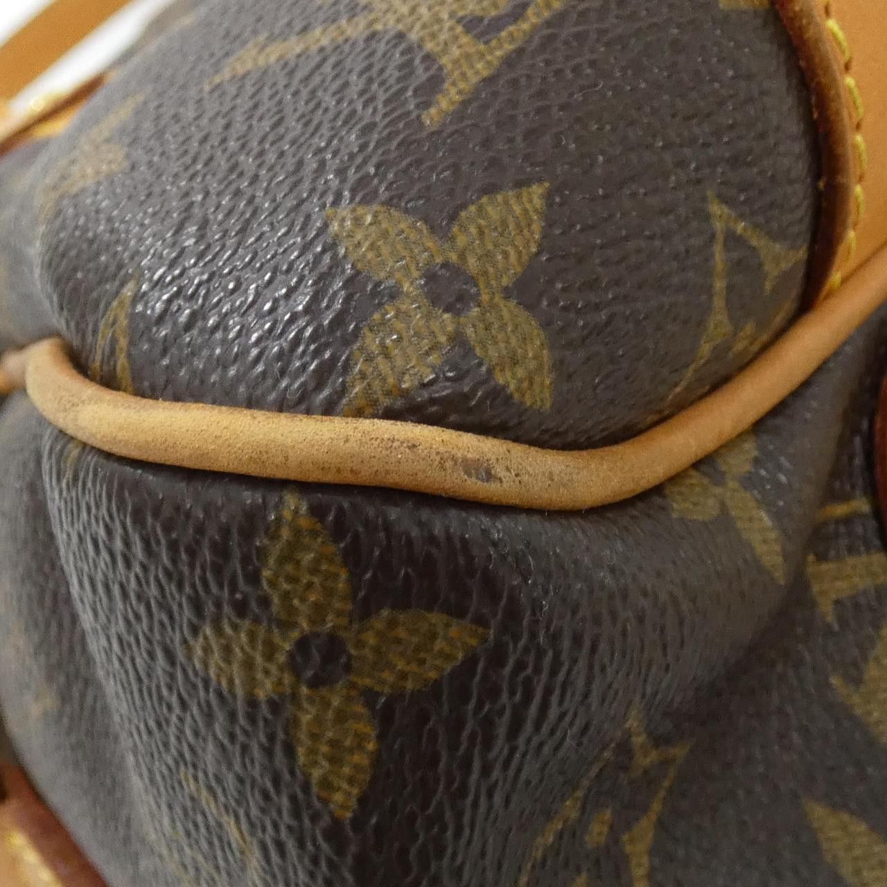 Louis Vuitton Louis Vuitton Louis Vuitton Monogram Shoulder Bag Textile Shoulder Bag M51186 DUTY FREE for USA Size ONE SIZE - 3 Thumbnail