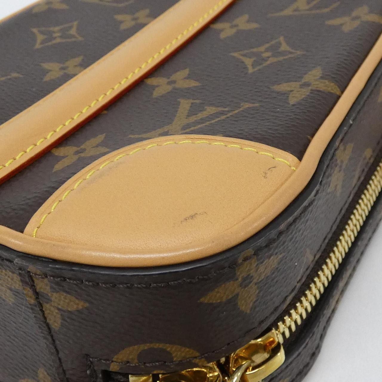 Louis Vuitton Louis Vuitton Louis Vuitton Monogram Vertical Bag Textile Crossbody Bag M68623 DUTY FREE for USA Size ONE SIZE - 3 Thumbnail
