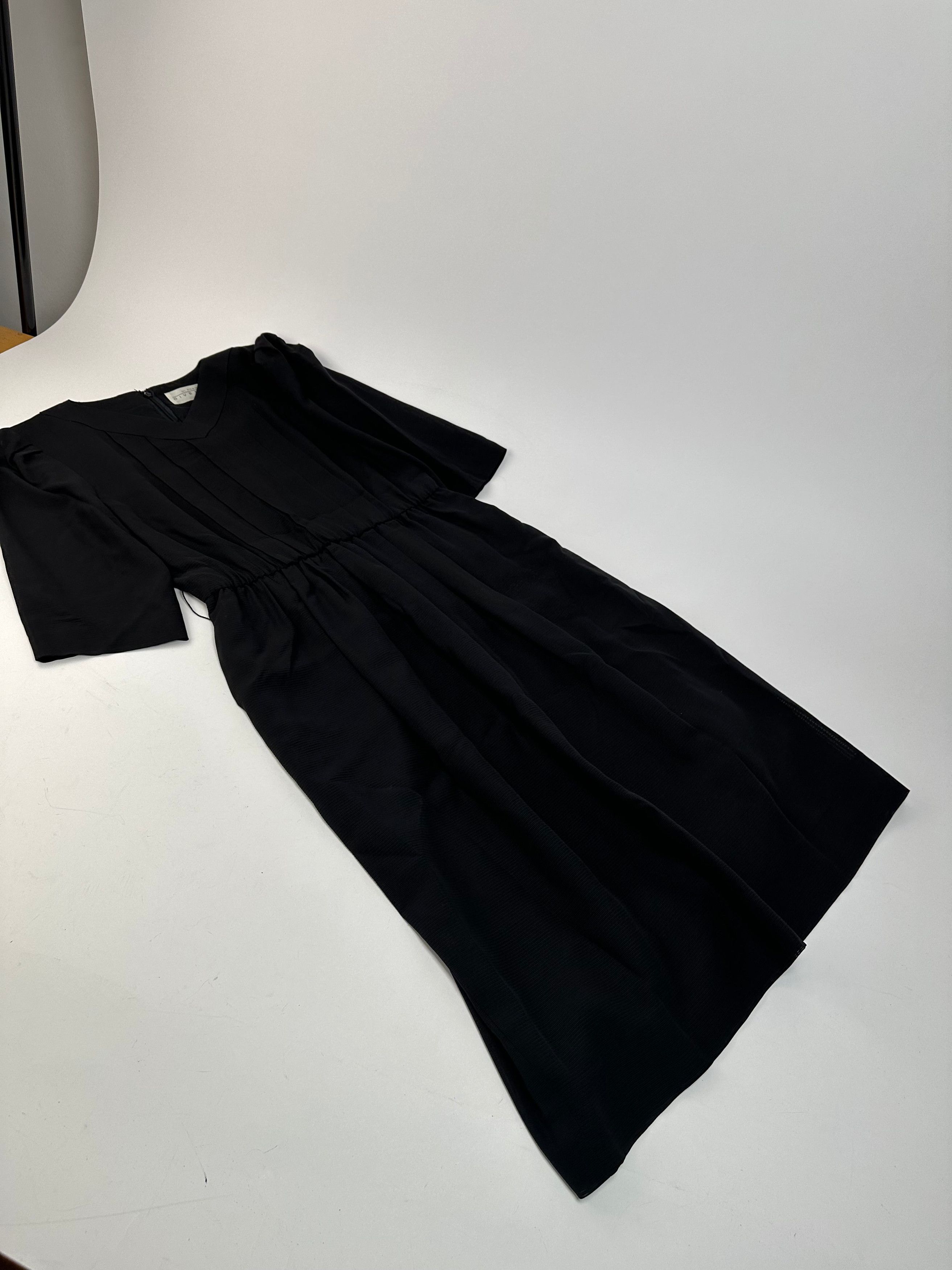 Givenchy Vintage Wool Dress M Black Size S / US 4 / IT 40 - 4 Thumbnail