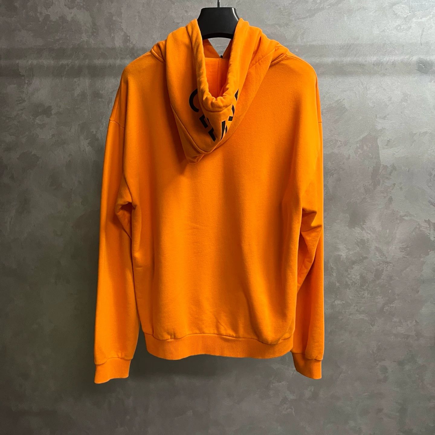 Celine Celine Retro Printed Orange T-Shirt L Women Size L / US 10 / IT 46 - 5 Thumbnail