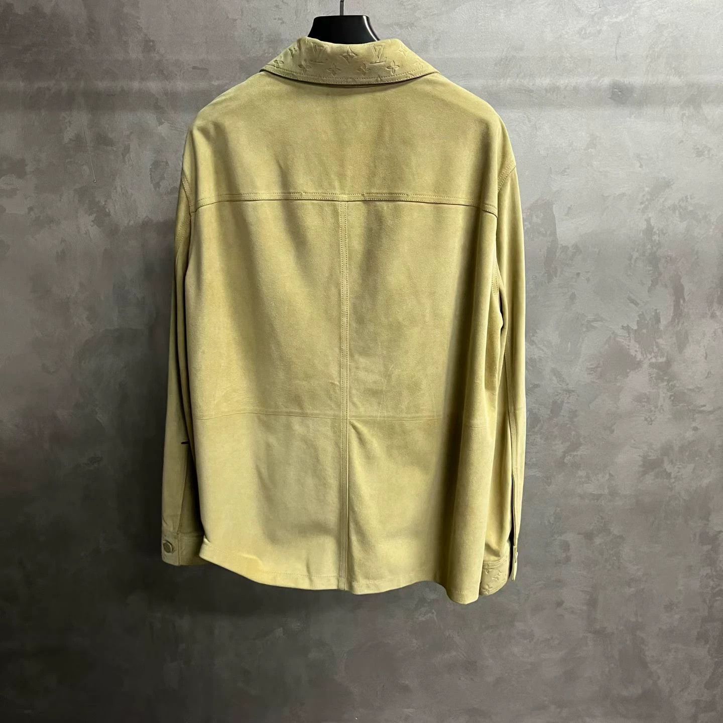 Louis Vuitton Louis Vuitton Retro Beige T-Shirt 50 Women Size XL / US 12-14 / IT 48-50 - 5 Thumbnail