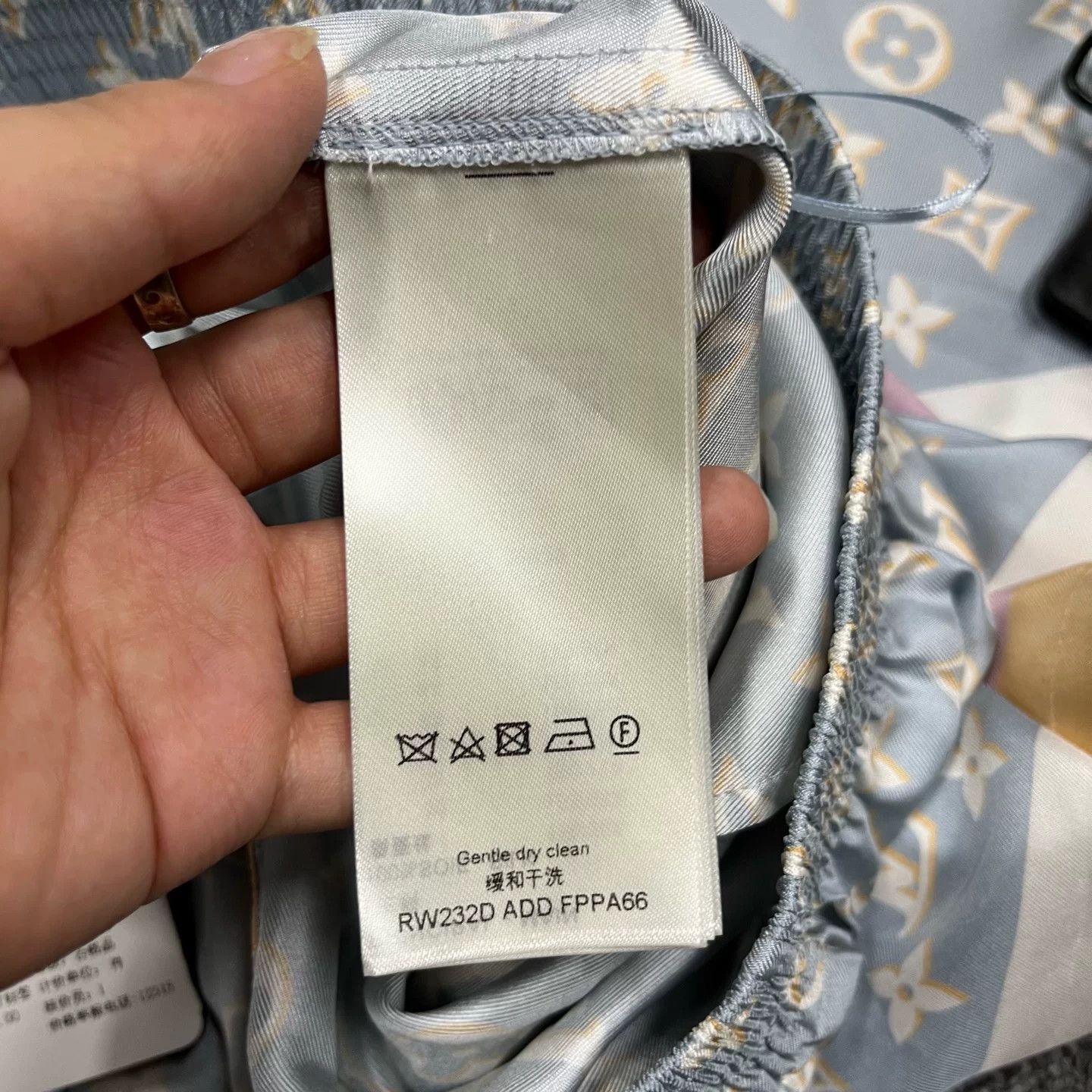 Louis Vuitton Louis Vuitton Retro Striped Blue Hoodie 34 Men Size US XS / EU 42 / 0 - 8 Thumbnail