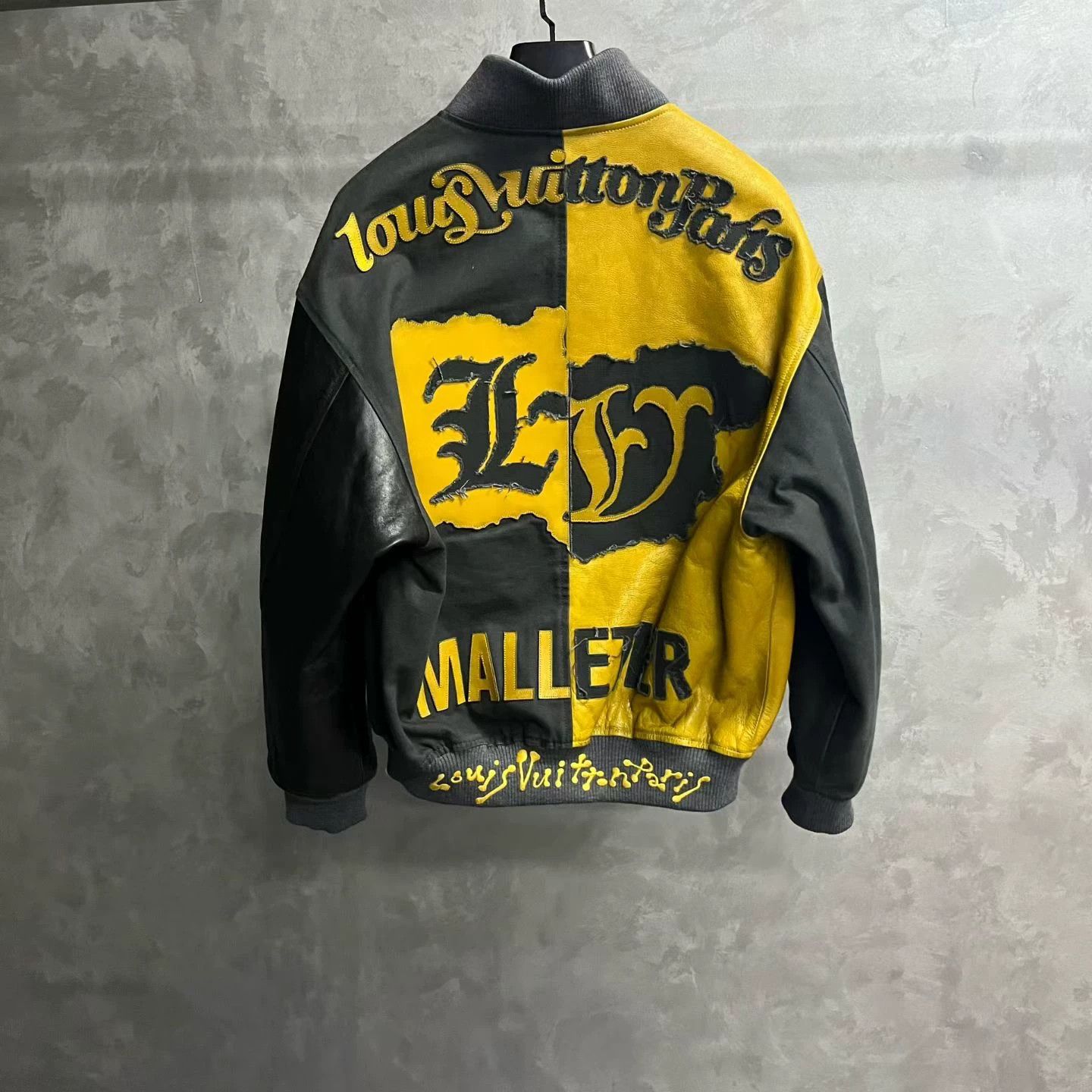 Louis Vuitton Louis Vuitton Multi Designer Casual Size XXL / US 16-18 / IT 52-54 - 5 Thumbnail