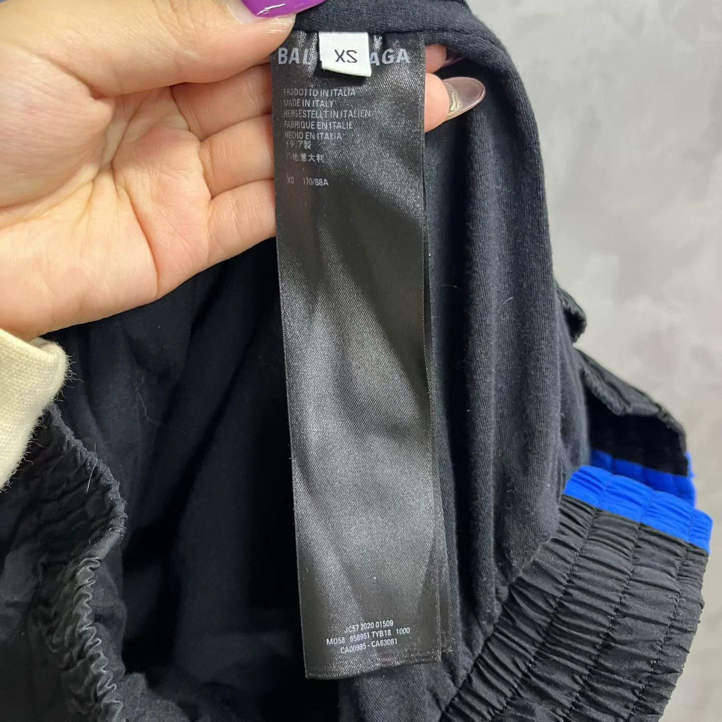 Balenciaga Balenciaga Patchwork Blue Hoodie XS Men Size US XS / EU 42 / 0 - 3 Thumbnail