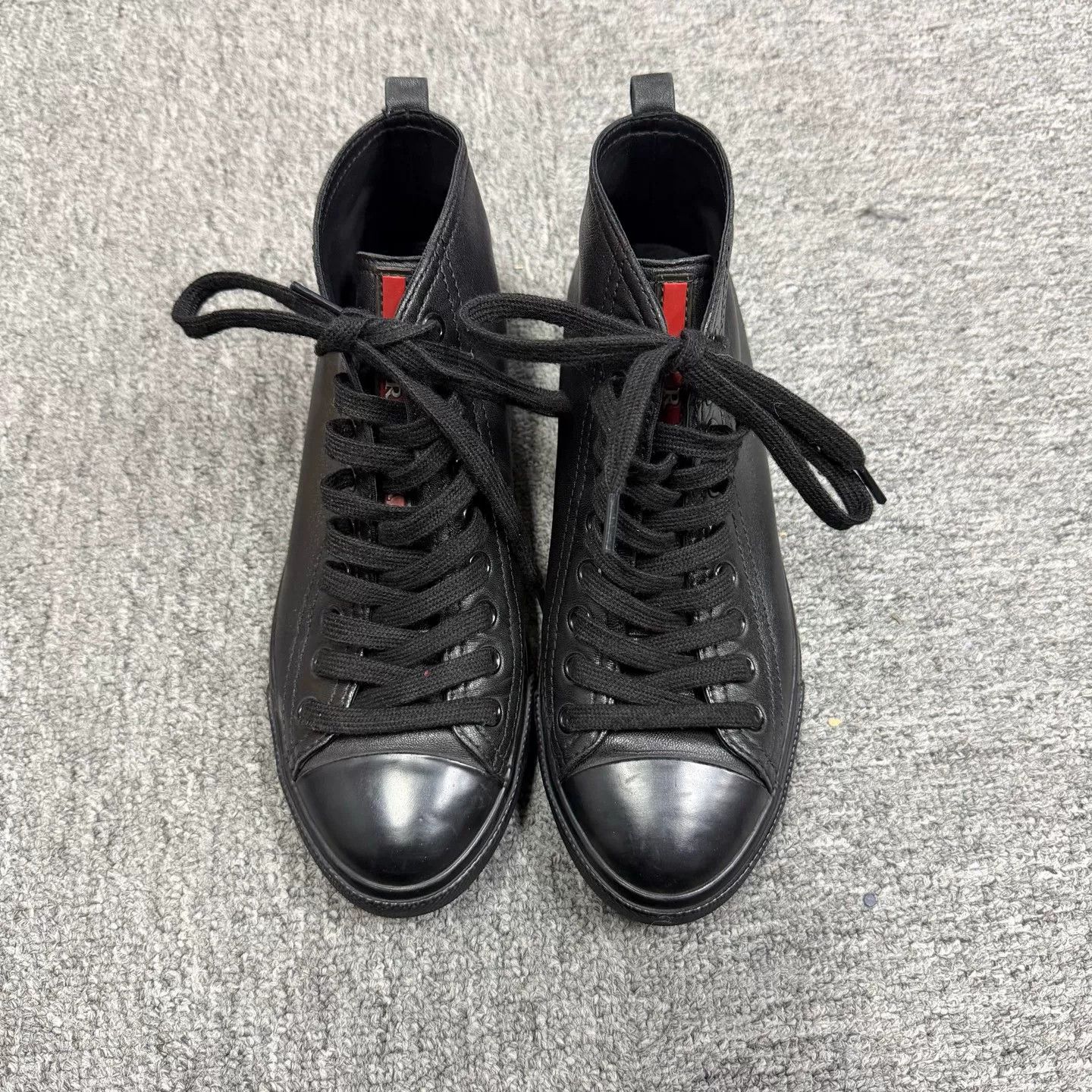 Prada Prada Leather Black Lowtop Sneakers 35.5 Women Size US 5 / IT 35 - 2 Thumbnail