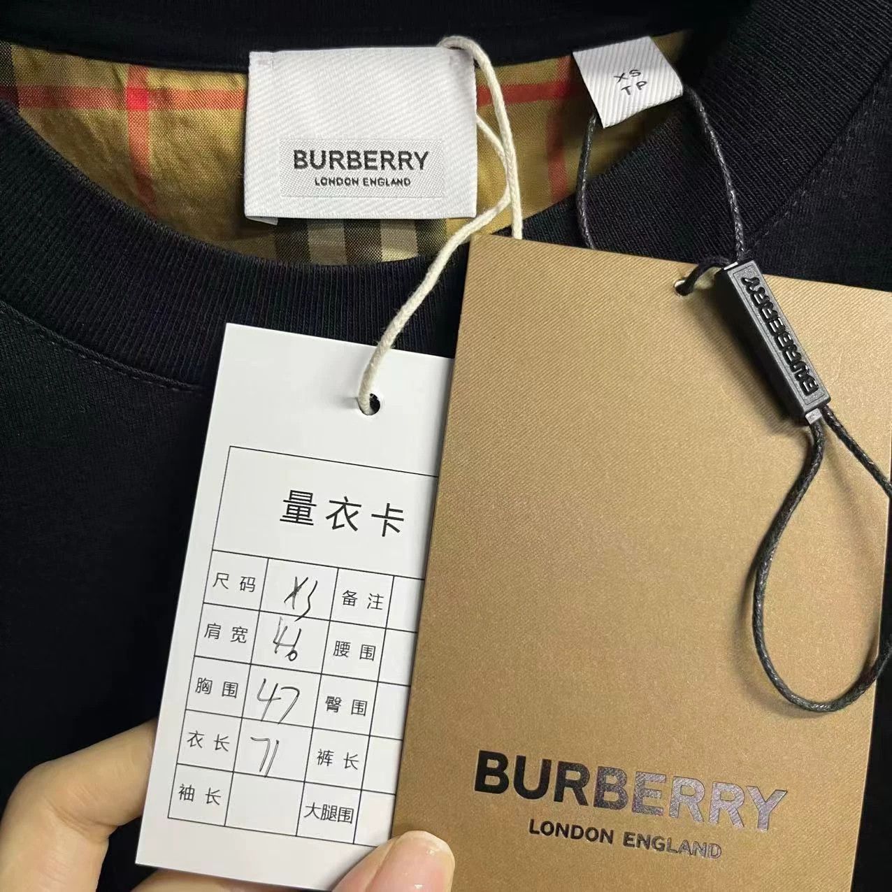 Burberry Burberry Cotton Plaid Black T-Shirt M Women Size M / US 6-8 / IT 42-44 - 2 Thumbnail