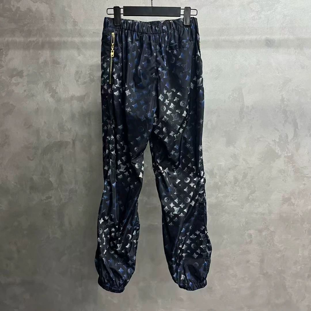 Louis Vuitton Louis Vuitton Printed Blue T-Shirt 34 Women Size XS / US 0-2 / IT 36-38 - 2 Thumbnail