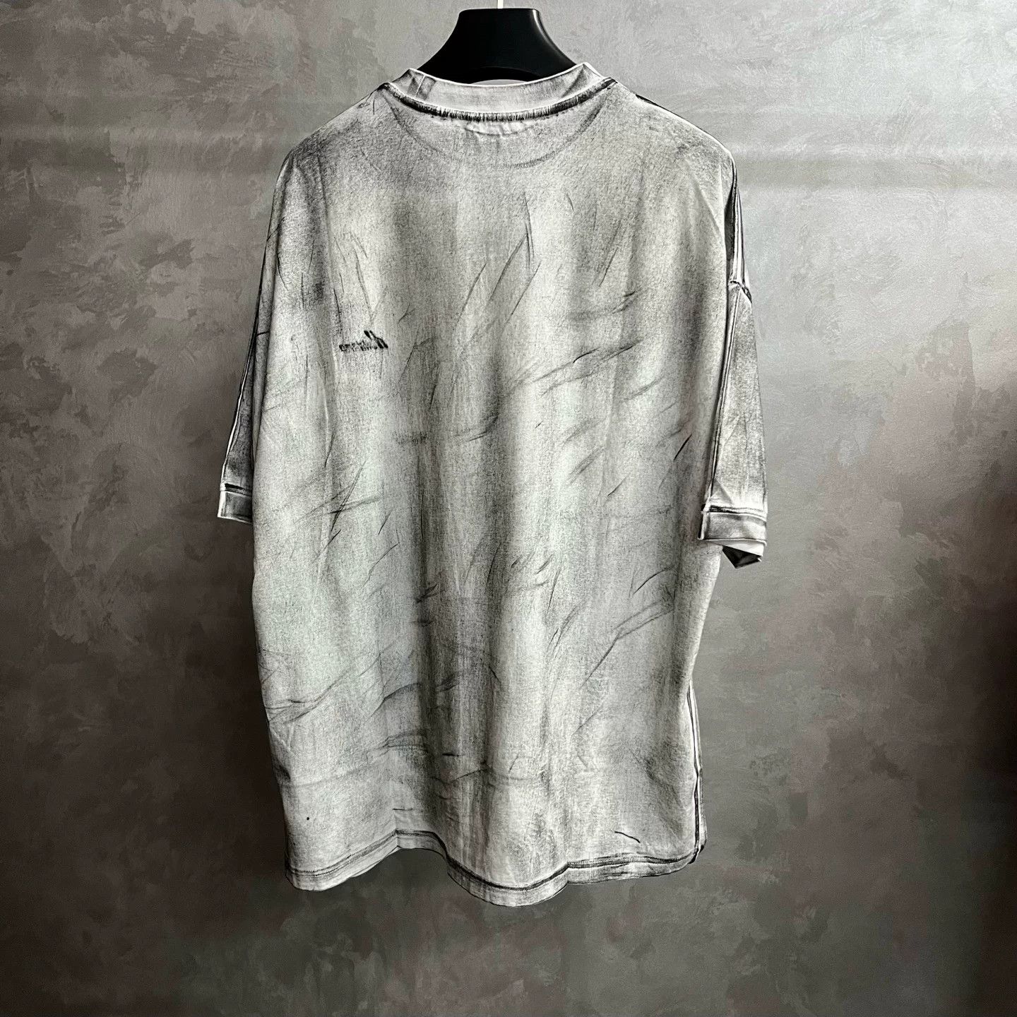 WE11DONE We11done Retro Printed White Hoodie S Men Size US S / EU 44-46 / 1 - 5 Thumbnail