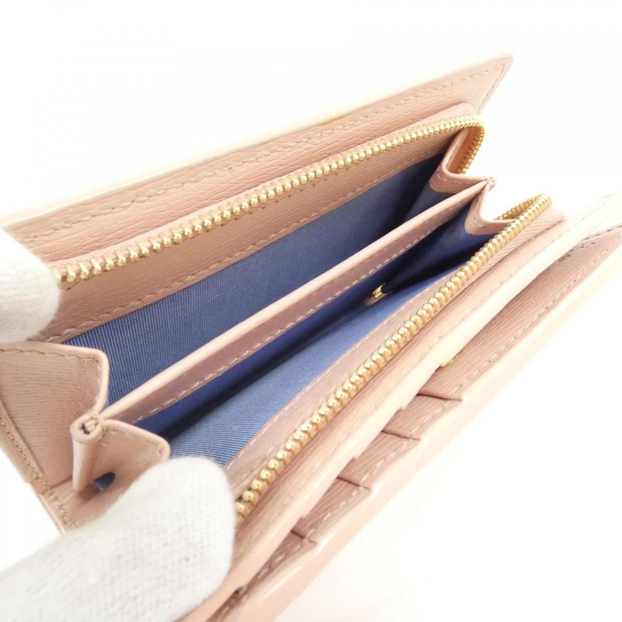 Gucci Gucci Gucci Leather Wallet Leather Short Wallet 7726400OP0N DUTY FREE for USA Size ONE SIZE - 9 Thumbnail