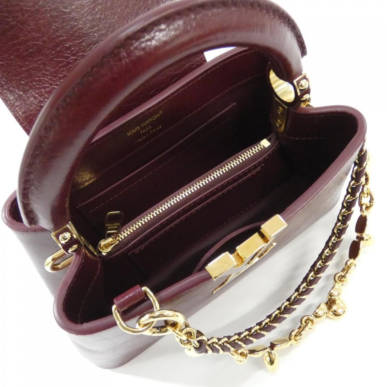 Louis Vuitton Louis Vuitton Louis Vuitton Capucines EW Mini Calf Shoulder Bag Leather Handbag M25473 DUTY FREE for USA Size ONE SIZE - 7 Thumbnail