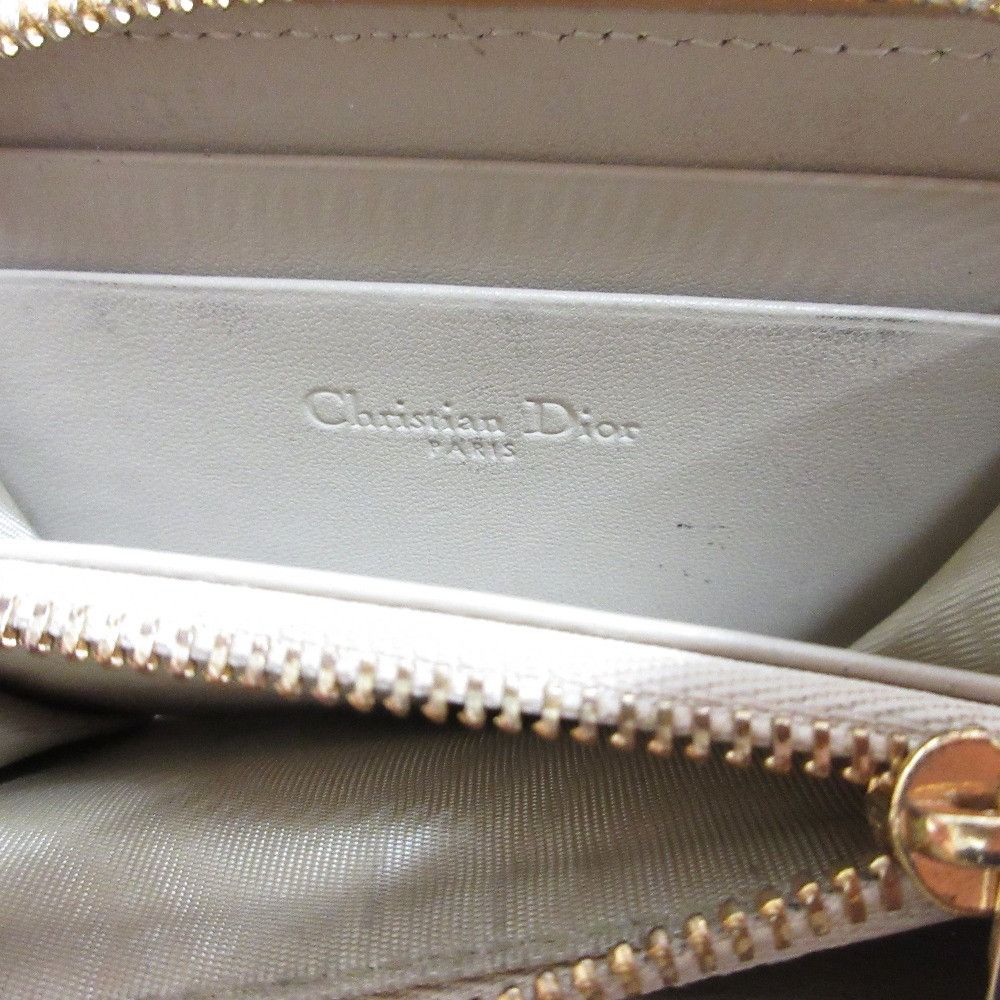 Dior Dior Dior Lady Dior Voyageur Coin Case Leather Coin Case DUTY FREE for USA Size ONE SIZE - 8 Thumbnail