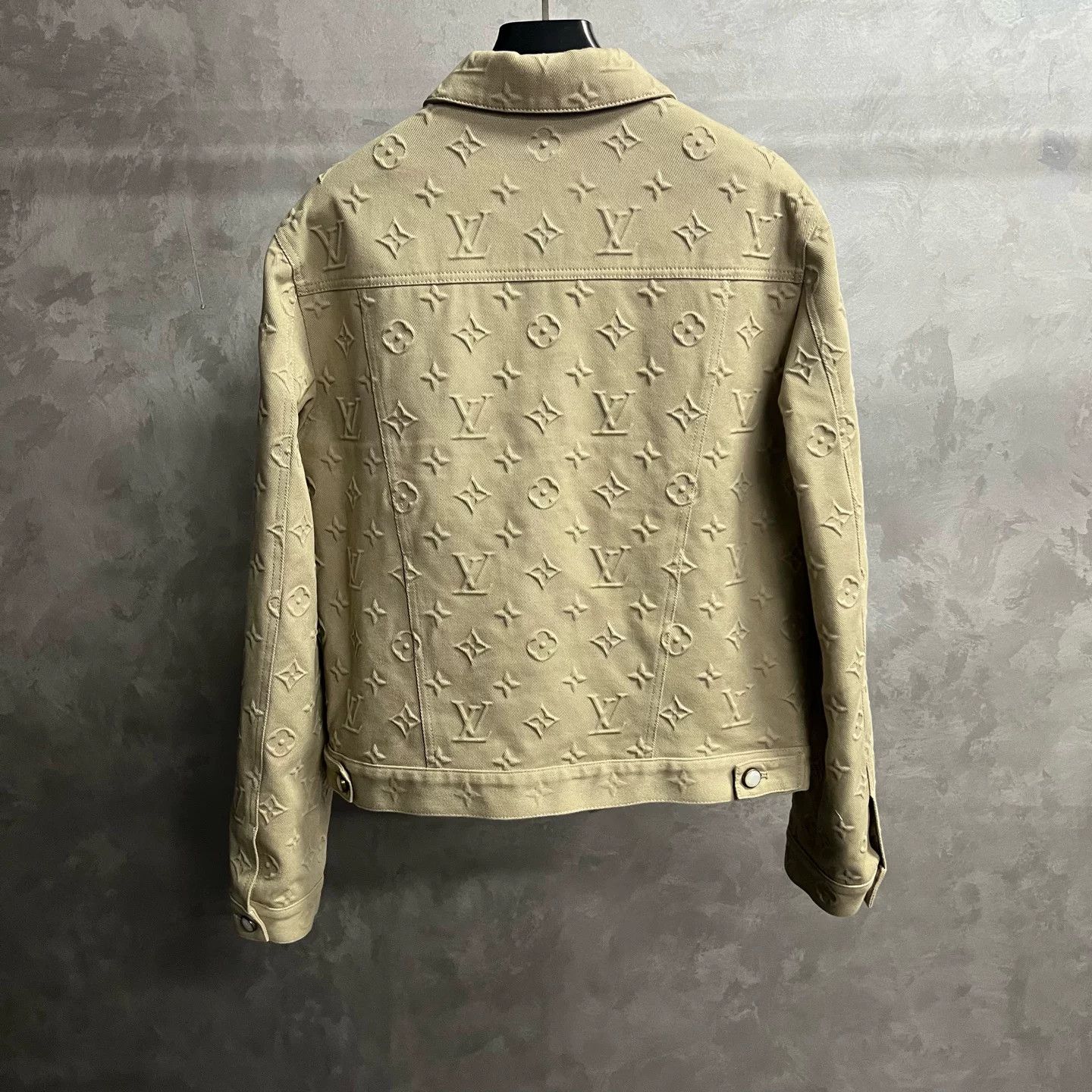 Louis Vuitton Louis Vuitton Beige Designer Casual Size 3XL / US 20-22 - 5 Thumbnail