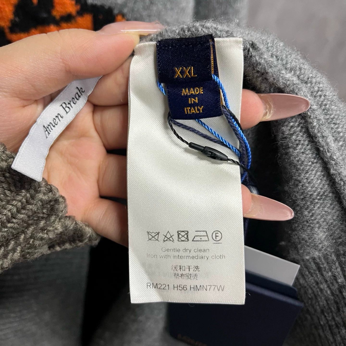 Louis Vuitton Louis Vuitton Knit Gray T-Shirt XXL Women Size XXL / US 16-18 / IT 52-54 - 2 Thumbnail
