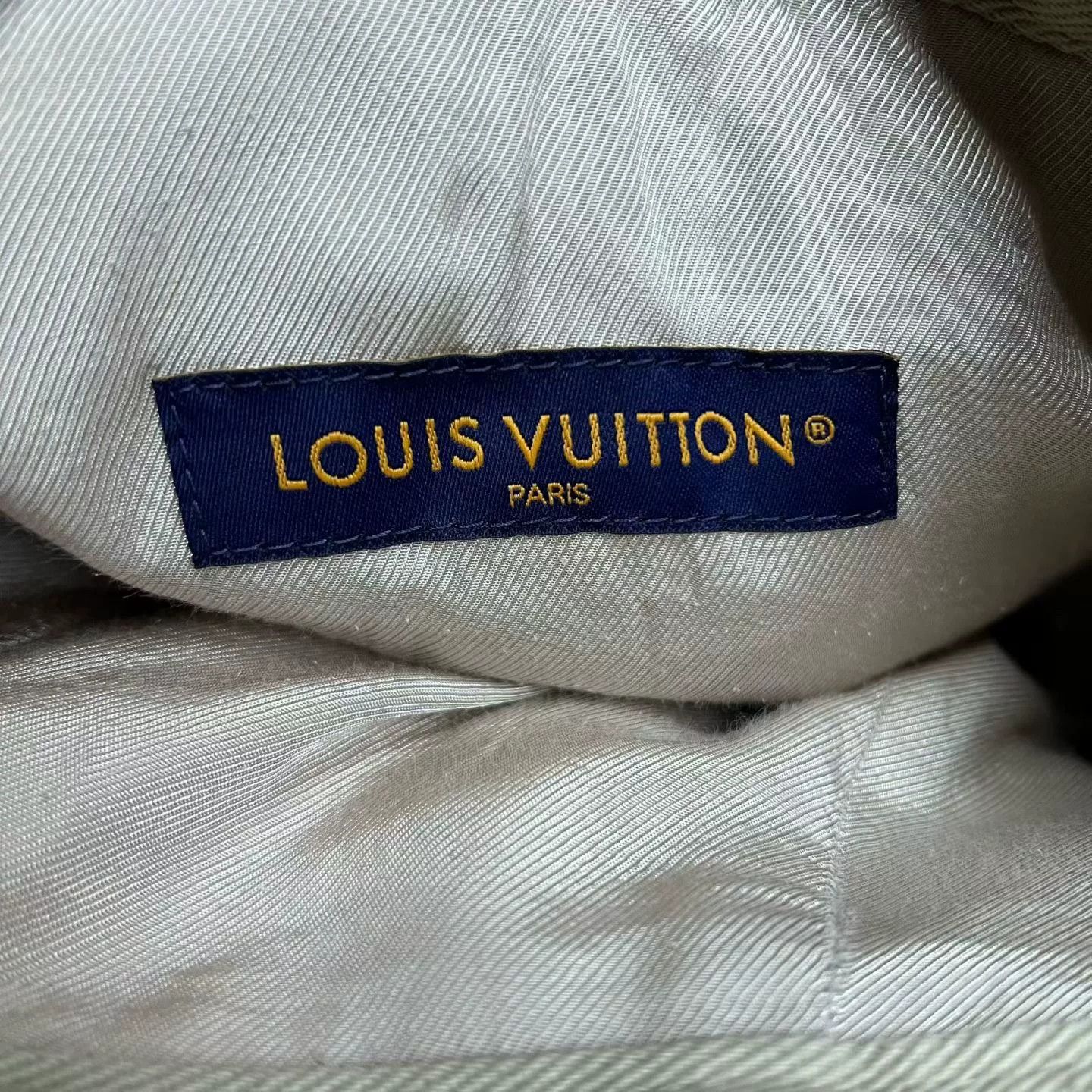 Louis Vuitton Louis Vuitton Beige Designer Casual Size XXS / US 00 / IT 34 - 2 Thumbnail
