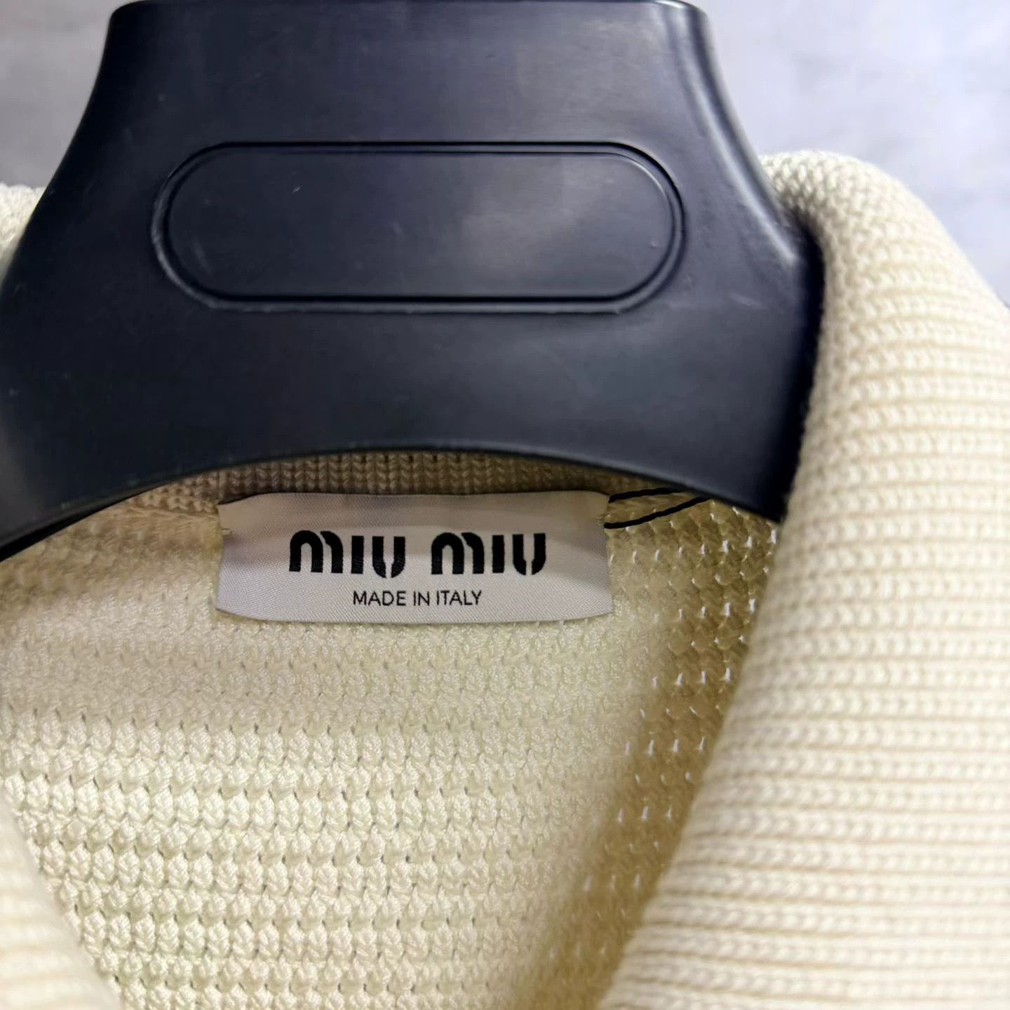 Miu Miu Miu Miu Item Designer Casual Streetwear Size XS / US 0-2 / IT 36-38 - 2 Thumbnail