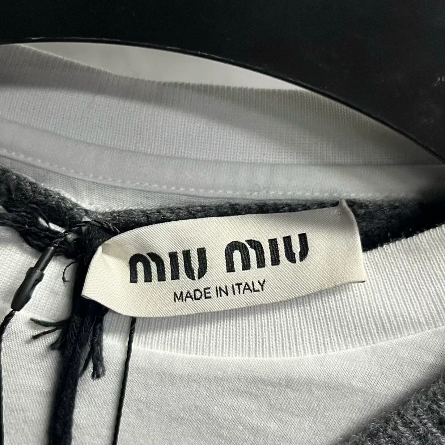 Miu Miu Miu Miu Multi Sweater Designer Size M / US 6-8 / IT 42-44 - 2 Thumbnail