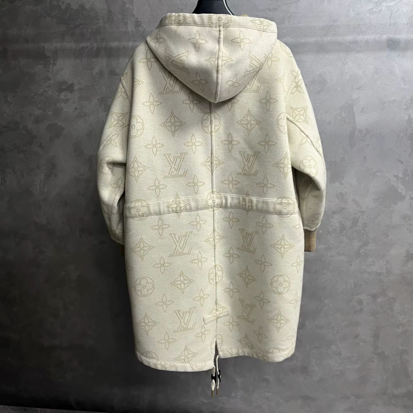 Louis Vuitton Louis Vuitton Beige Cap Designer Size M / US 6-8 / IT 42-44 - 8 Thumbnail
