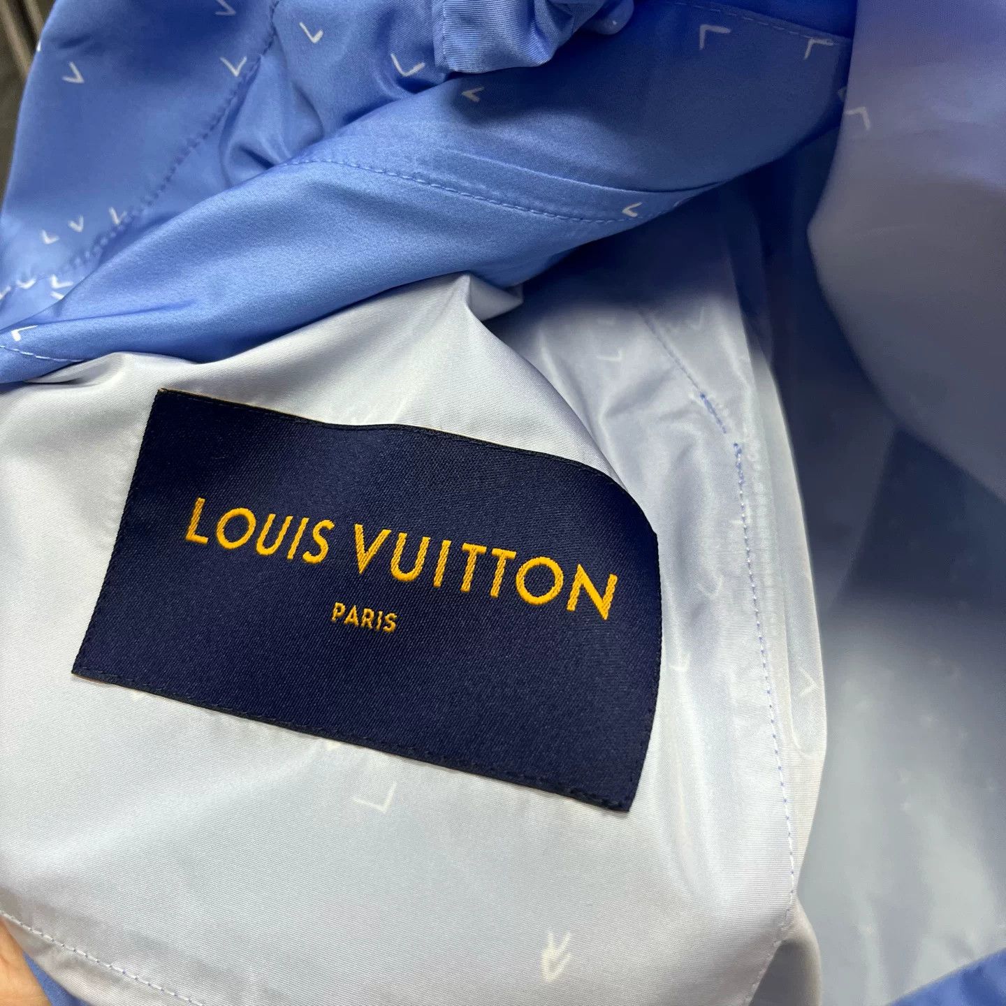 Louis Vuitton Louis Vuitton Printed Plaid Blue Hoodie 48 Men Size US XL / EU 56 / 4 - 5 Thumbnail