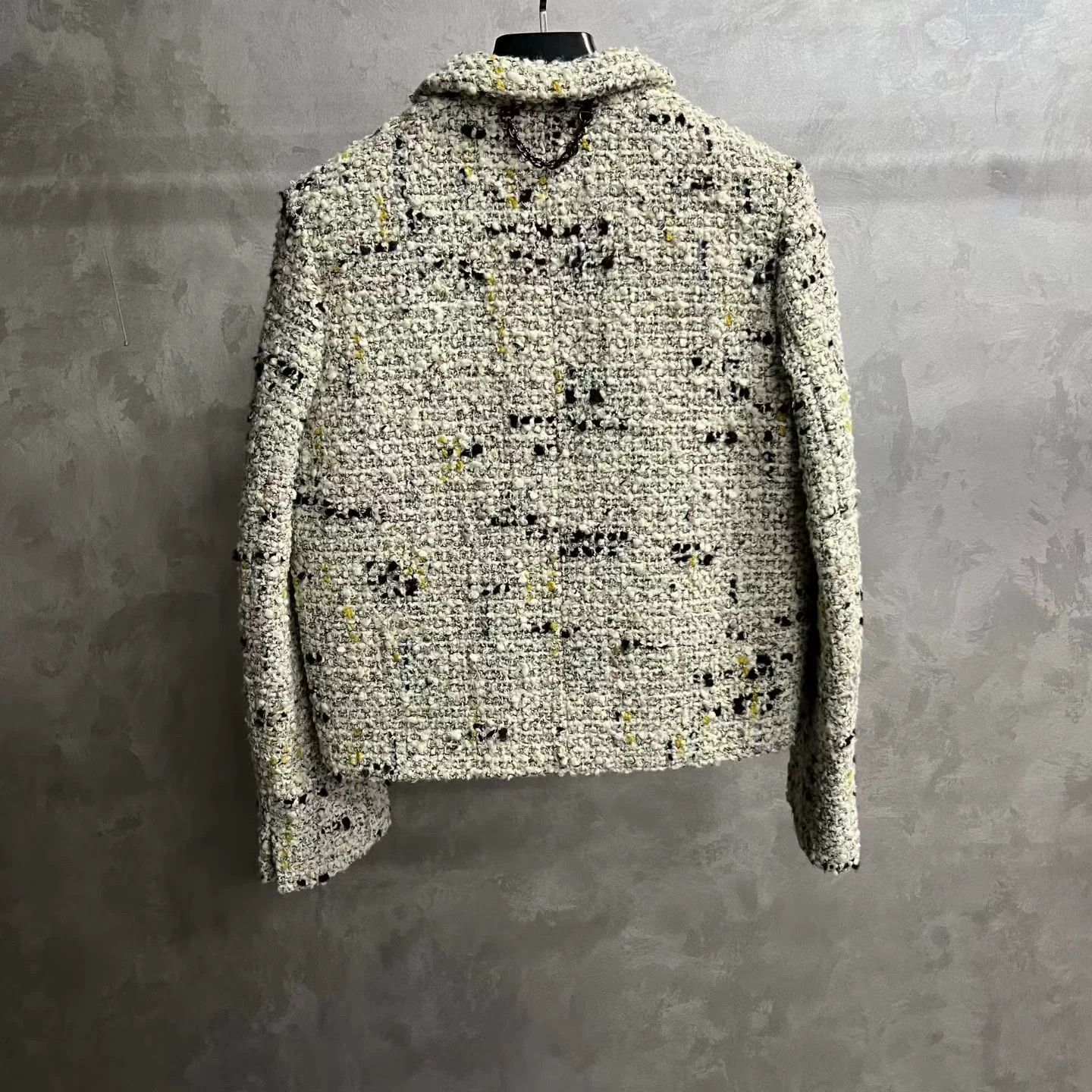 Louis Vuitton Louis Vuitton Multi Designer Casual Size S / US 4 / IT 40 - 5 Thumbnail