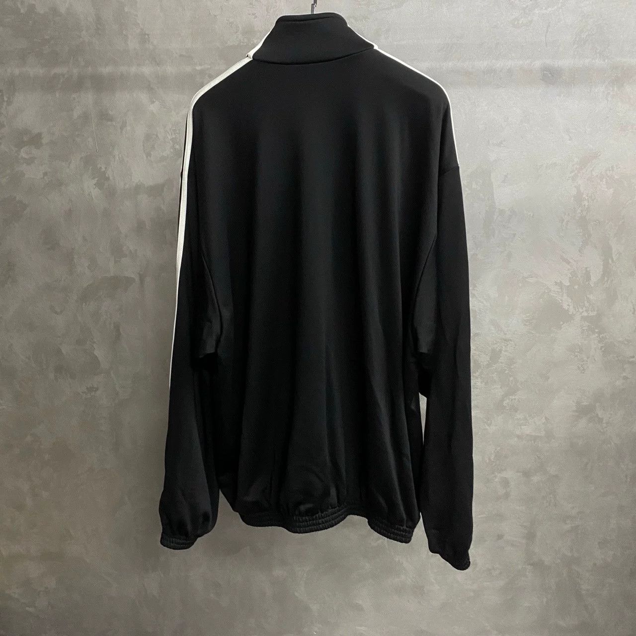 Balenciaga Balenciaga Retro Graphic Black Hoodie 3 Men Size US XS / EU 42 / 0 - 2 Thumbnail