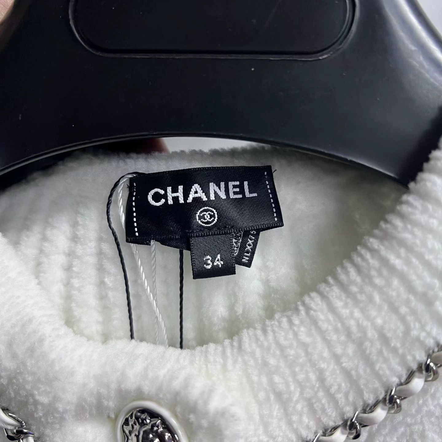 Chanel Chanel Knit White T-Shirt 34 Women Size XS / US 0-2 / IT 36-38 - 2 Thumbnail